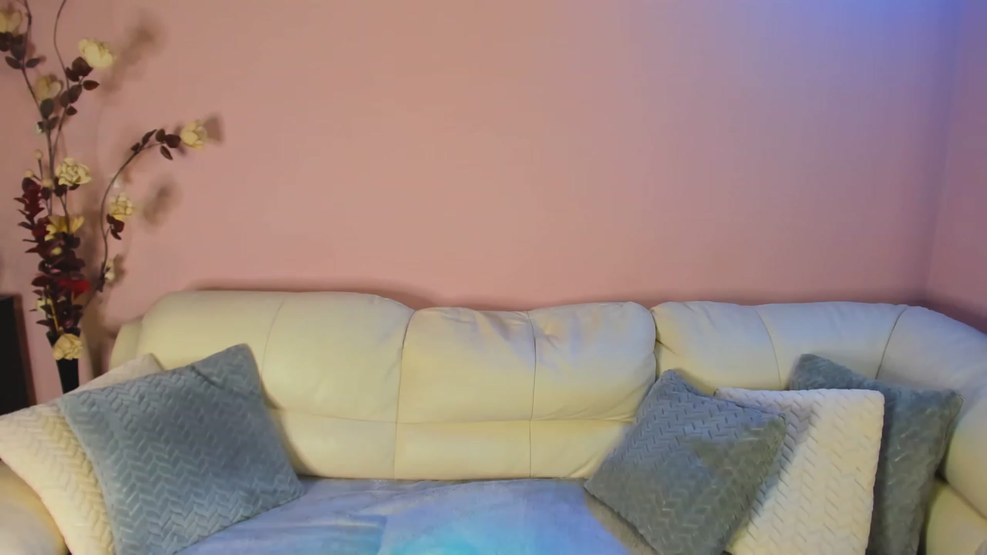 Gallery image thumbnail from SavannahMay's myfreecams stream on, 11/25/2022, 23:20 image 9 of 20