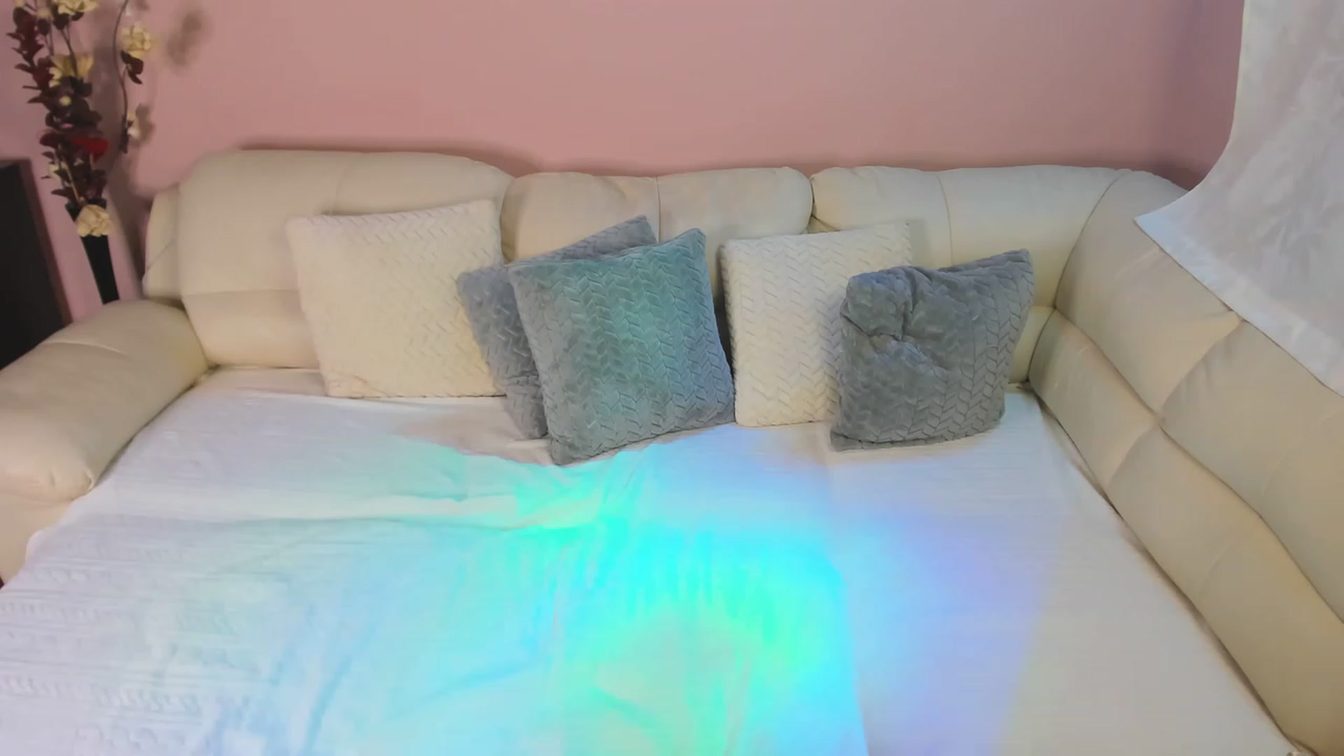 Gallery image thumbnail from SavannahMay's myfreecams stream on, 11/27/2022, 23:14 image 8 of 20