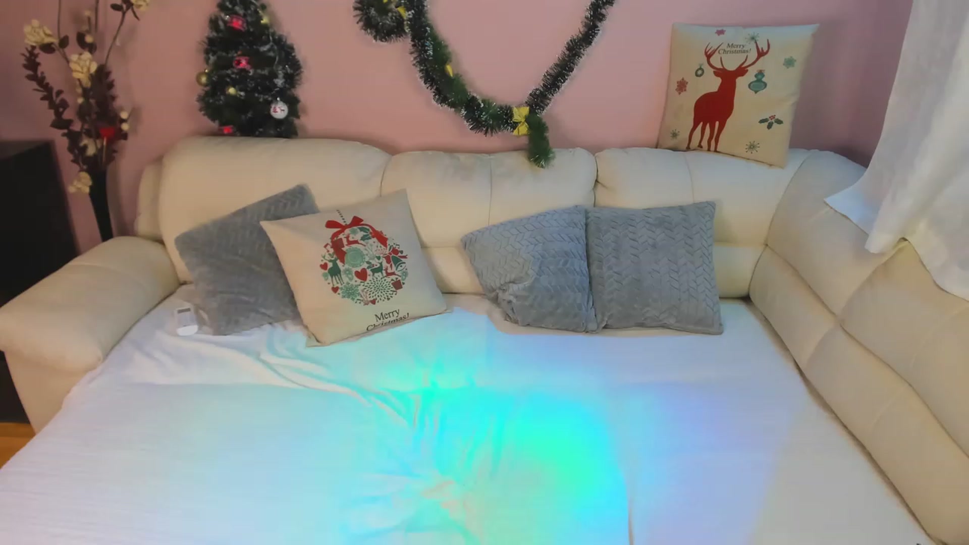 Gallery image thumbnail from SavannahMay's myfreecams stream on, 12/10/2022, 15:11 image 9 of 20