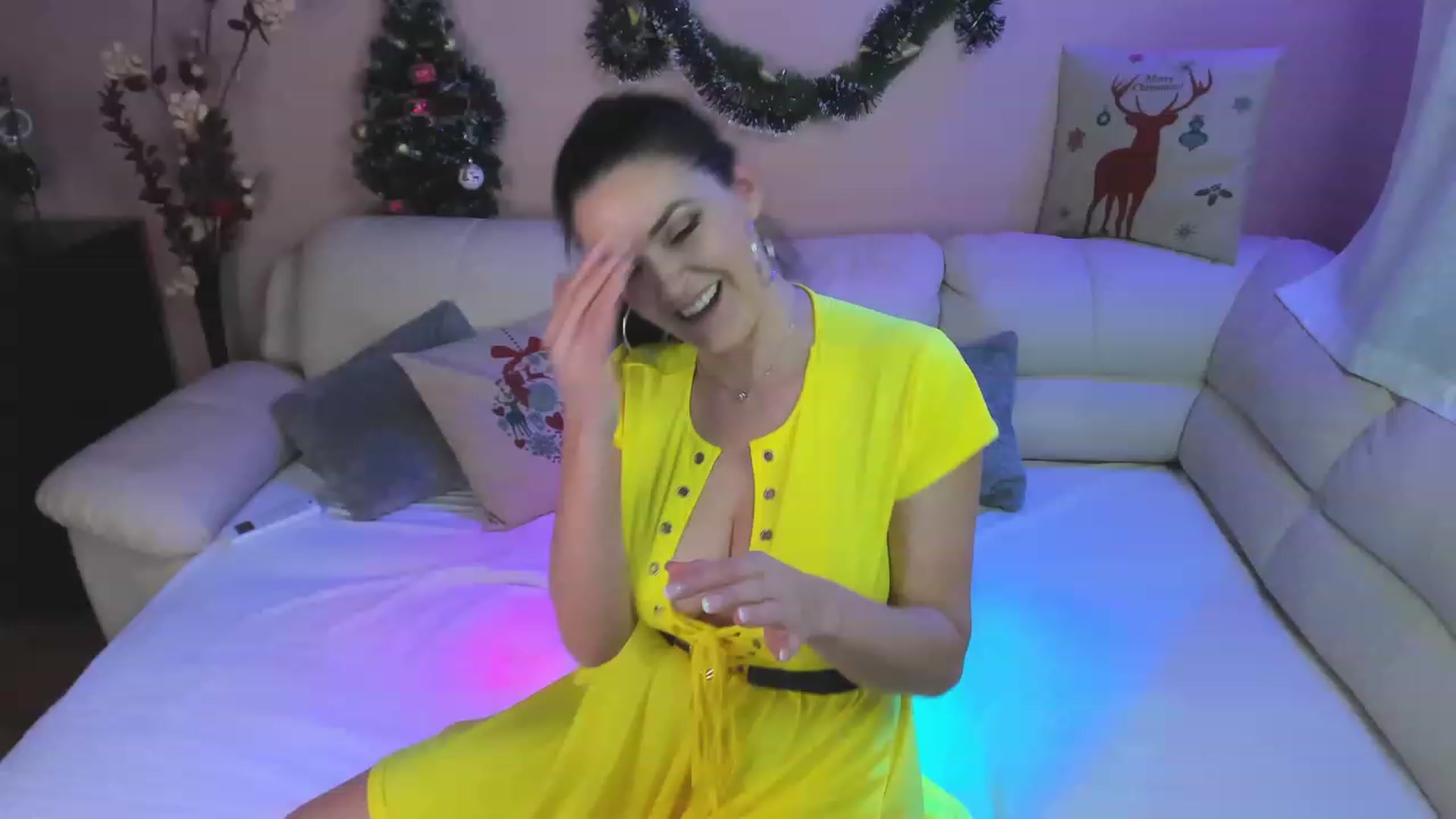 Gallery image thumbnail from SavannahMay's myfreecams stream on, 12/11/2022, 16:06 image 18 of 20