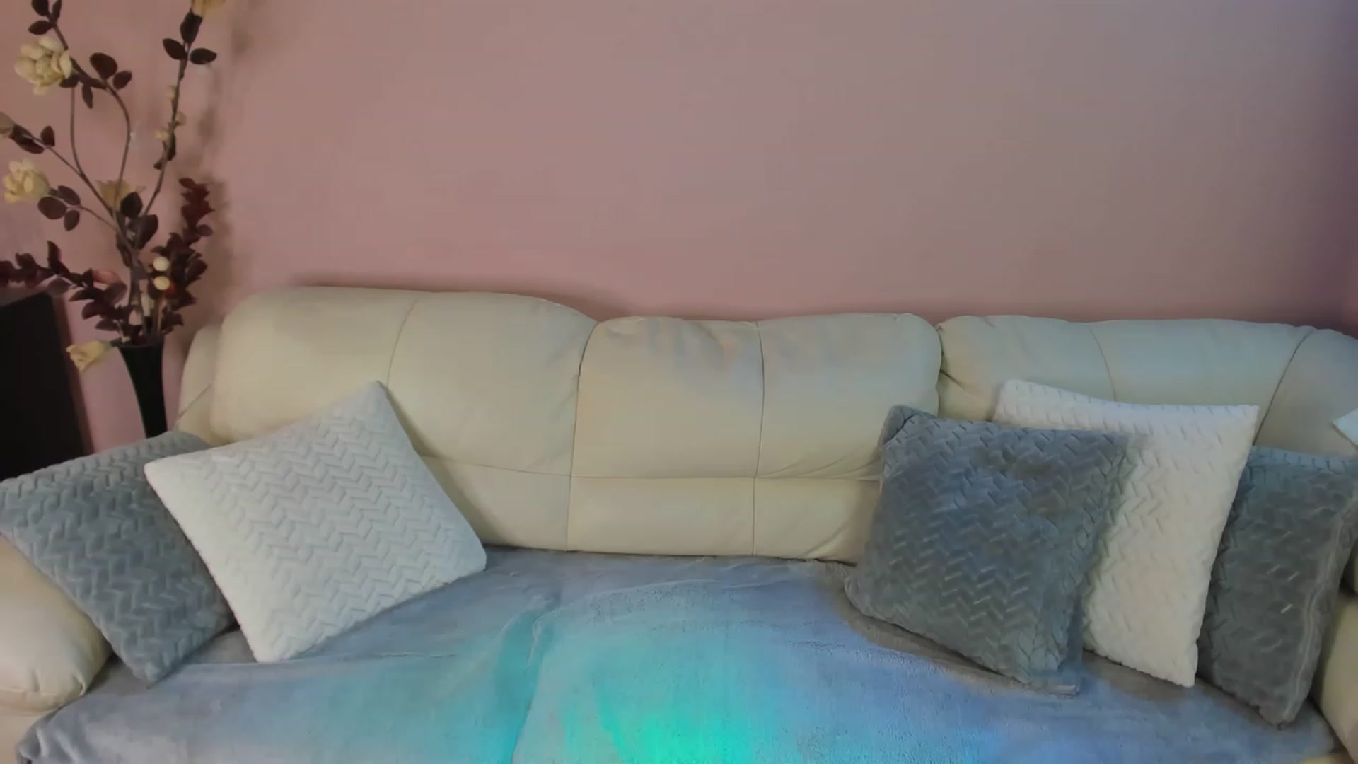 Gallery image thumbnail from SavannahMay's myfreecams stream on, 03/11/2023, 22:18 image 2 of 20