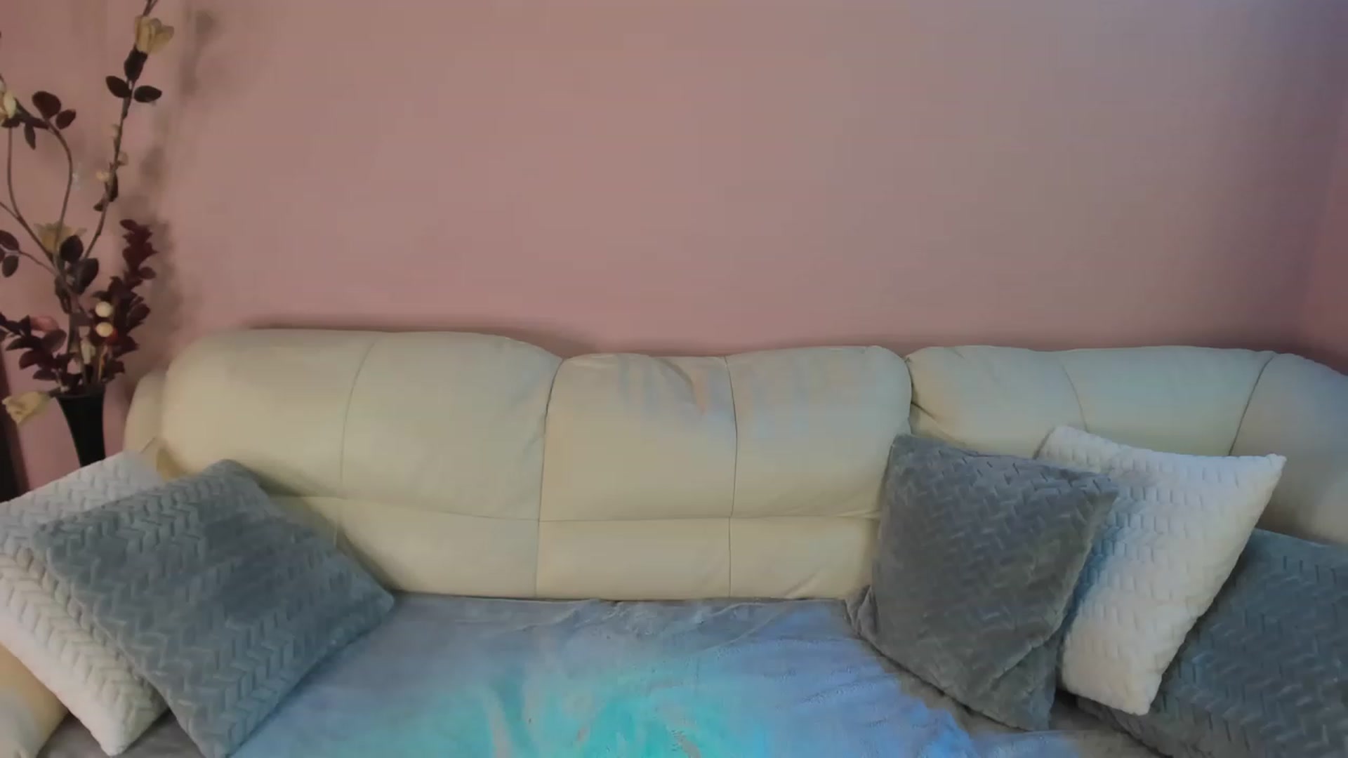 Gallery image thumbnail from SavannahMay's myfreecams stream on, 03/13/2023, 24:02 image 5 of 20