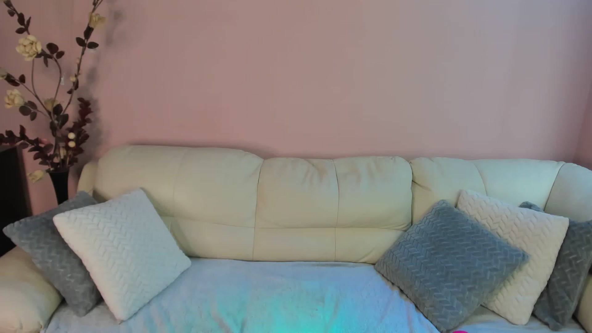 Gallery image thumbnail from SavannahMay's myfreecams stream on, 03/25/2023, 15:02 image 8 of 20