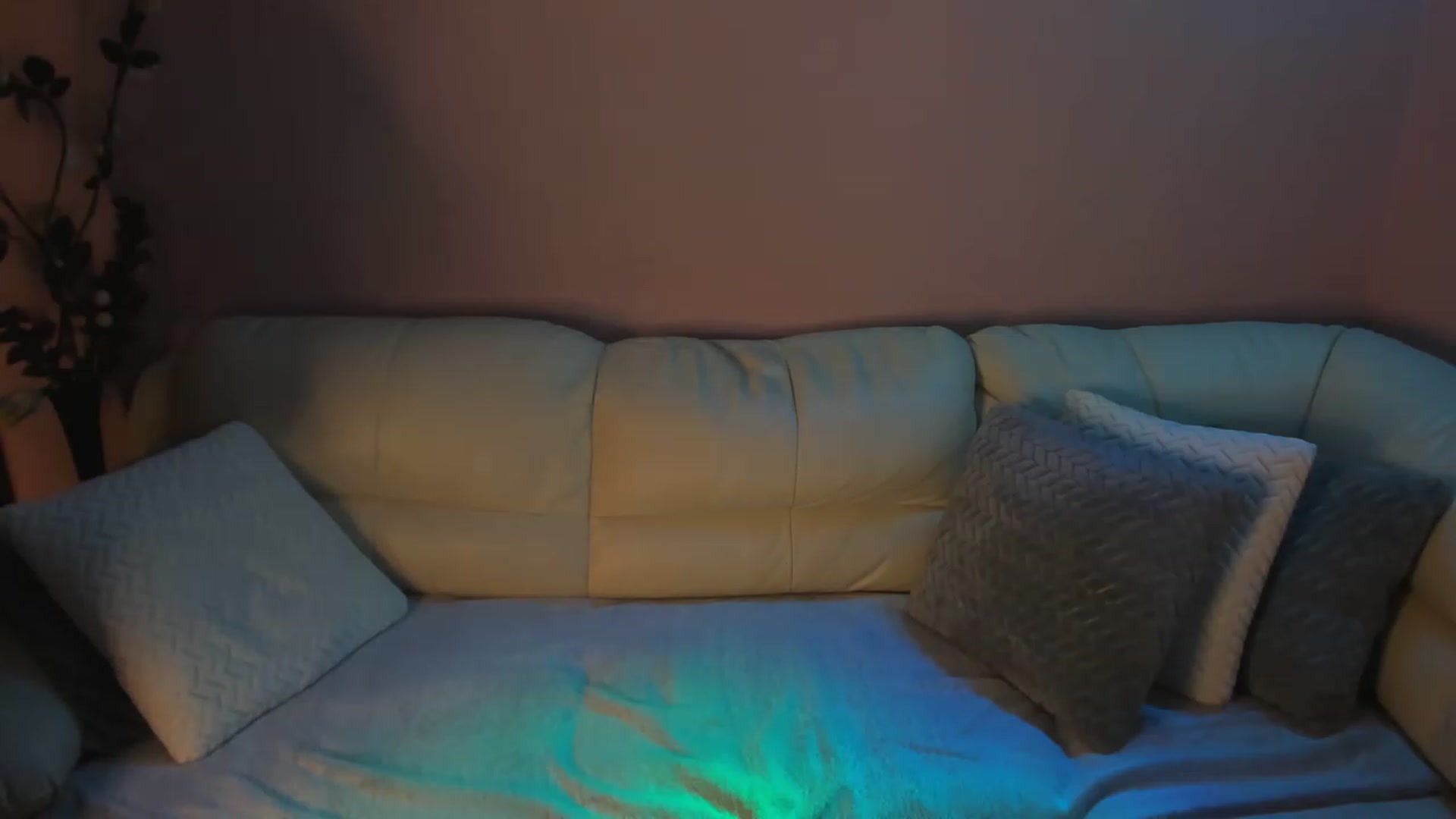Gallery image thumbnail from SavannahMay's myfreecams stream on, 03/26/2023, 22:07 image 20 of 20