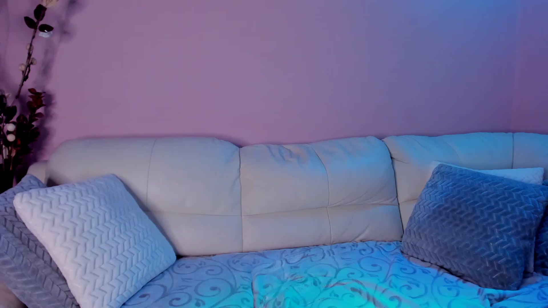 Gallery image thumbnail from SavannahMay's myfreecams stream on, 05/11/2023, 21:37 image 2 of 20