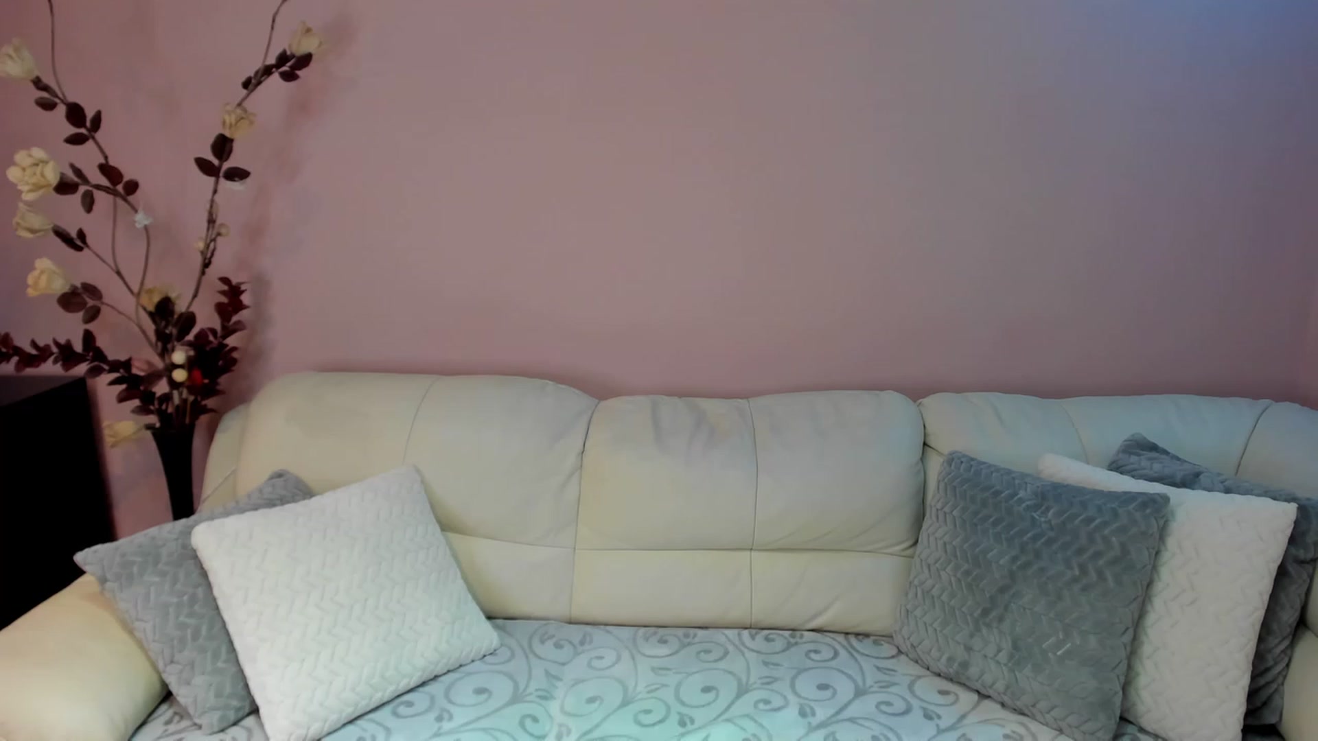 Gallery image thumbnail from SavannahMay's myfreecams stream on, 05/14/2023, 21:13 image 10 of 20