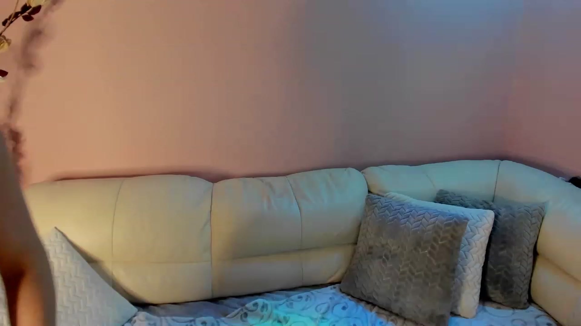 Gallery image thumbnail from SavannahMay's myfreecams stream on, 06/08/2023, 23:22 image 7 of 20