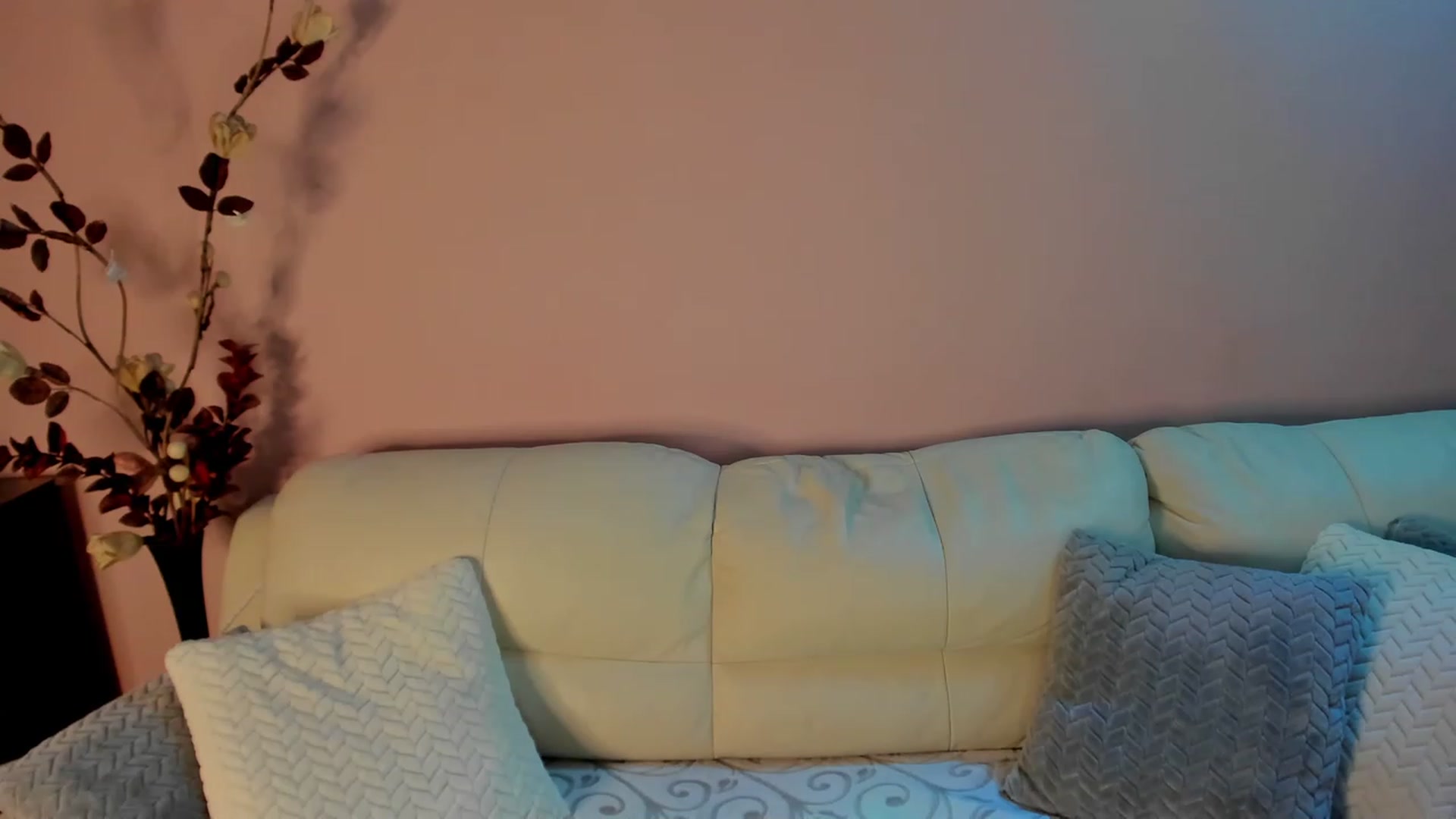 Gallery image thumbnail from SavannahMay's myfreecams stream on, 06/10/2023, 21:58 image 20 of 20