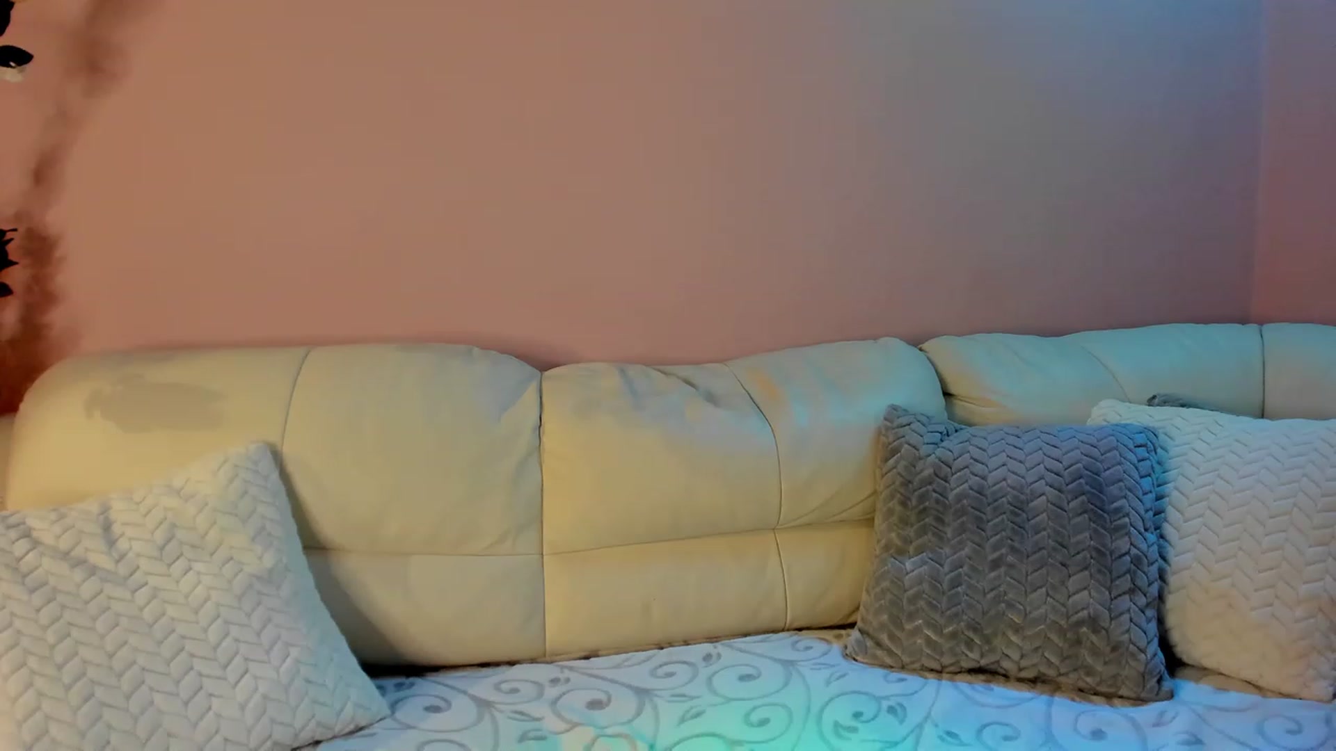 Gallery image thumbnail from SavannahMay's myfreecams stream on, 06/10/2023, 21:58 image 9 of 20
