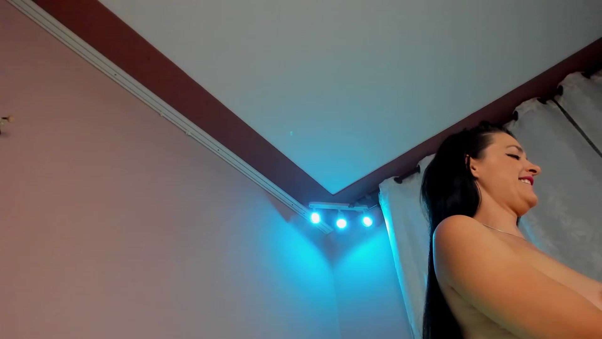 Gallery image thumbnail from SavannahMay's myfreecams stream on, 07/14/2023, 23:03 image 5 of 20