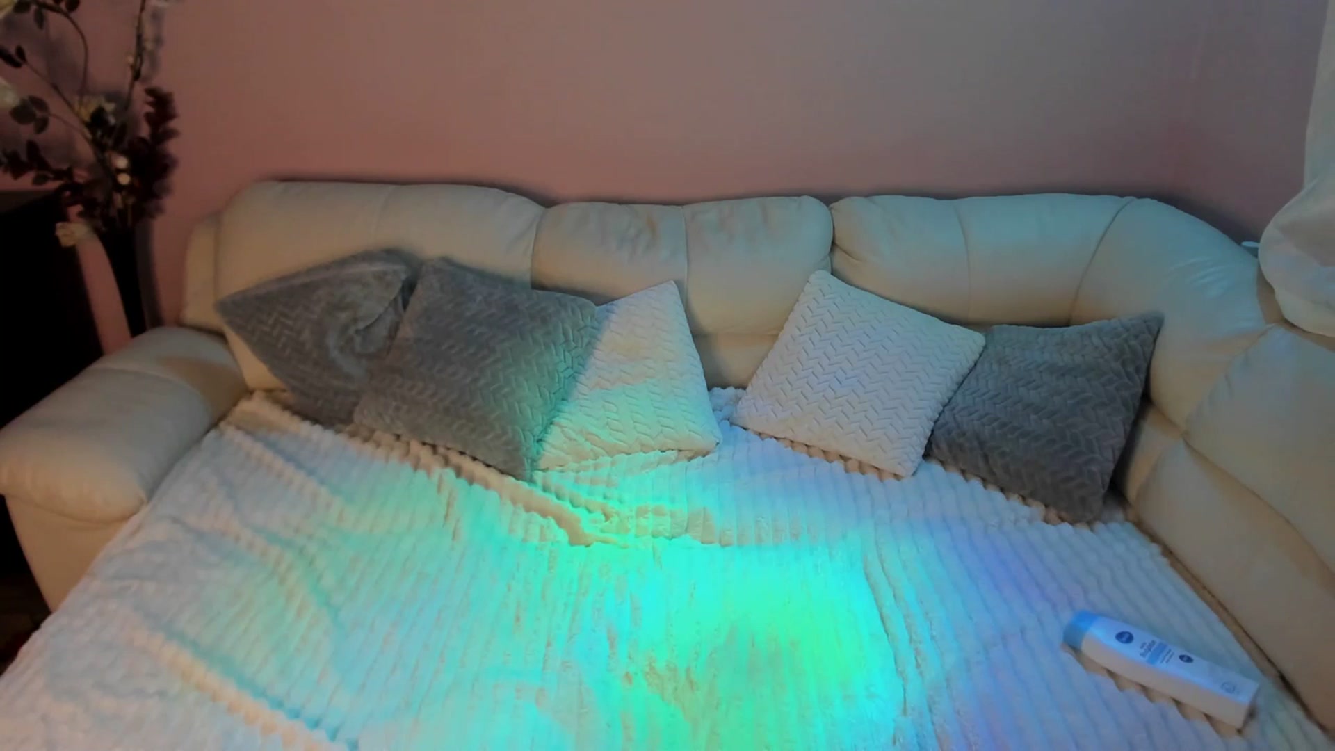 Gallery image thumbnail from SavannahMay's myfreecams stream on, 07/20/2023, 23:28 image 17 of 20