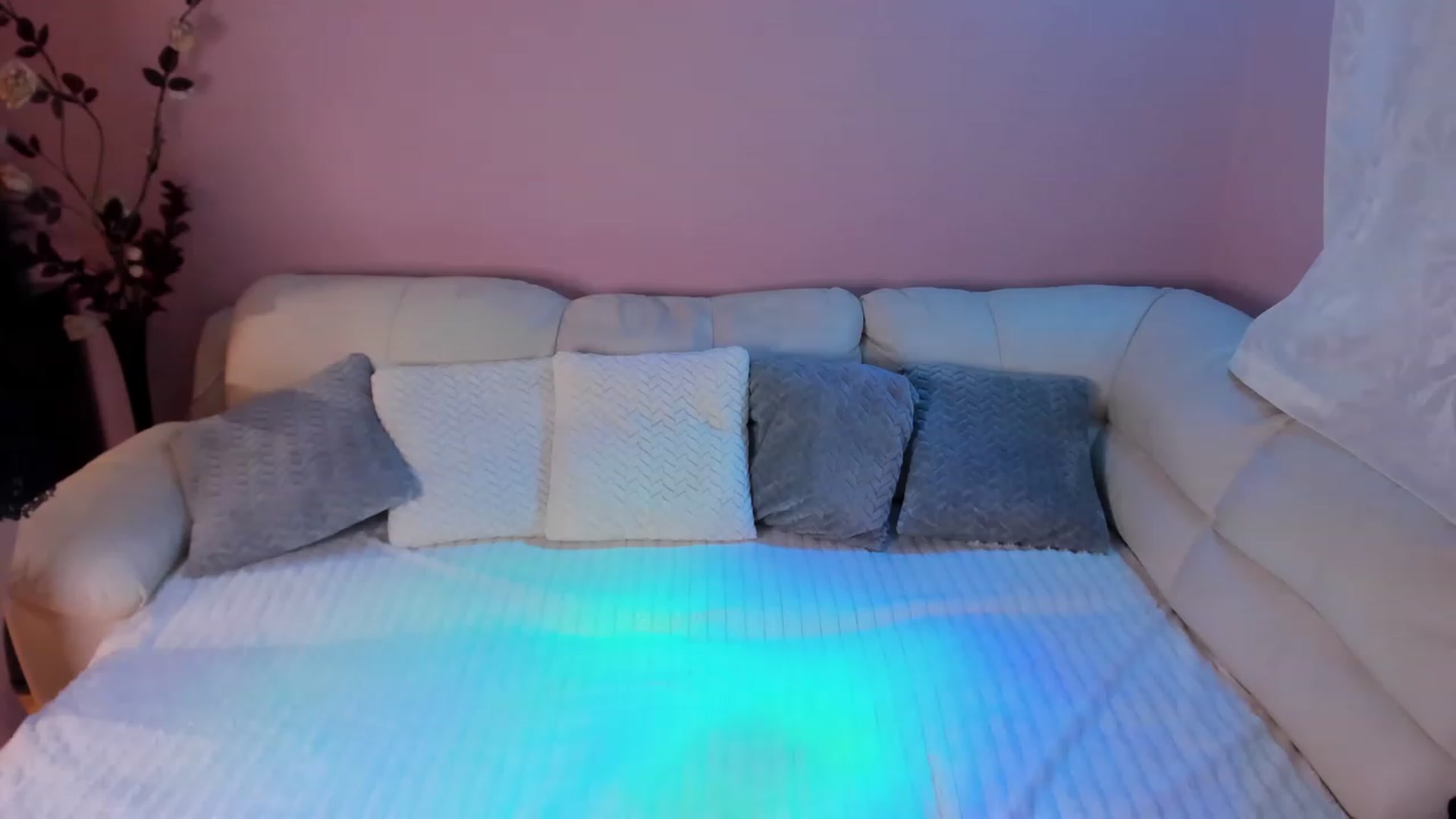 Gallery image thumbnail from SavannahMay's myfreecams stream on, 07/28/2023, 21:32 image 6 of 20