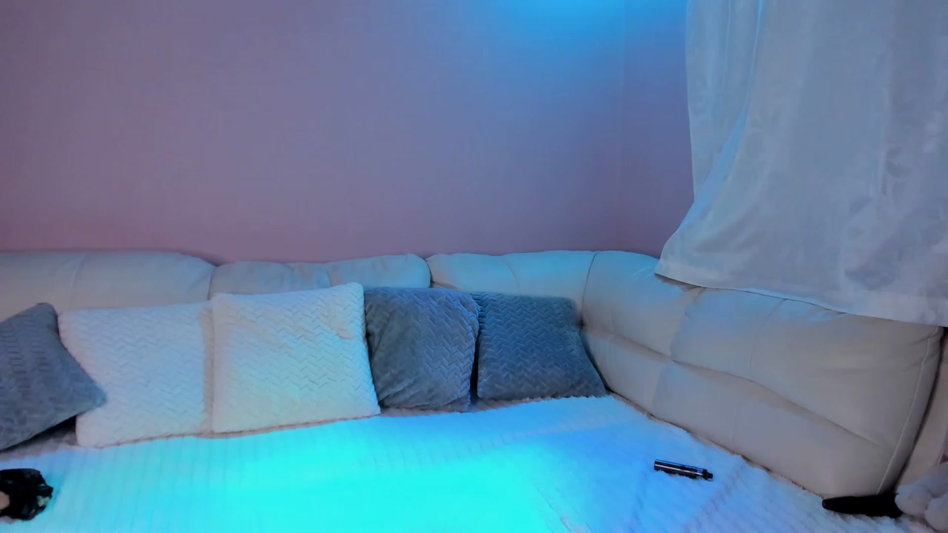 Gallery image thumbnail from SavannahMay's myfreecams stream on, 07/28/2023, 21:32 image 1 of 20