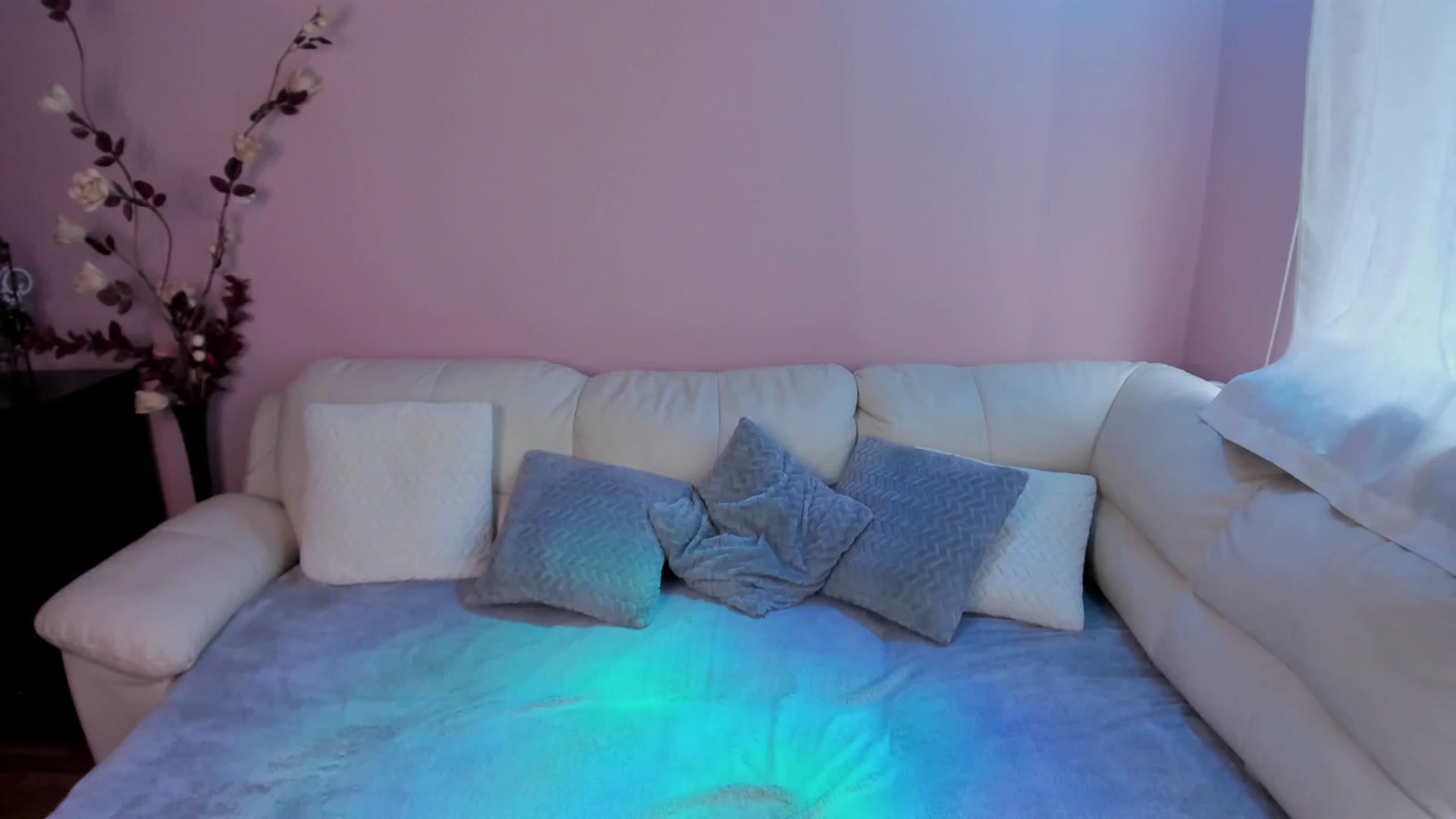 Gallery image thumbnail from SavannahMay's myfreecams stream on, 10/07/2023, 13:43 image 16 of 20