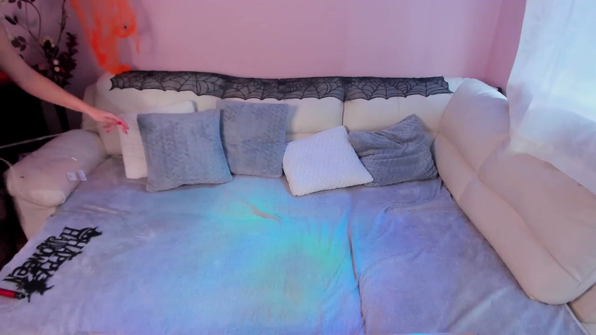 Gallery image thumbnail from SavannahMay's myfreecams stream on, 10/12/2023, 14:13 image 18 of 20