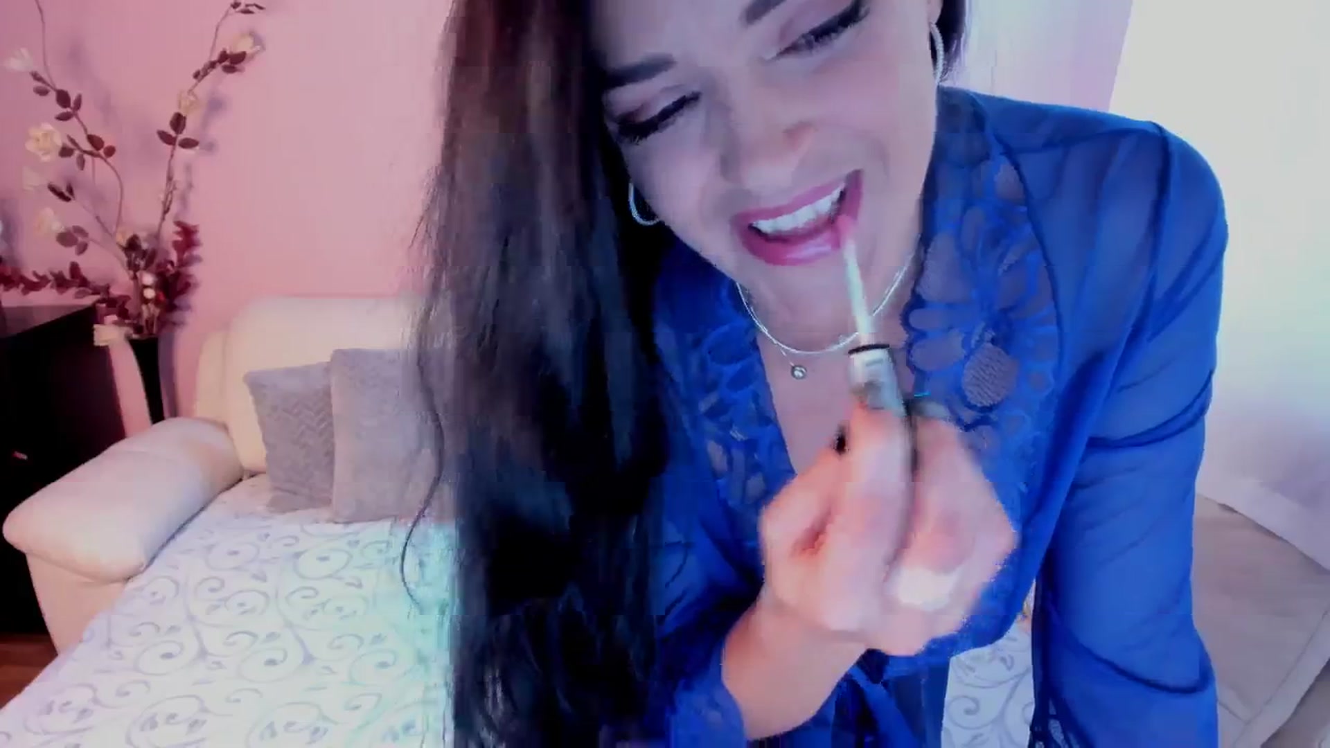 Gallery image thumbnail from SavannahMay's myfreecams stream on, 10/26/2023, 15:13 image 4 of 20