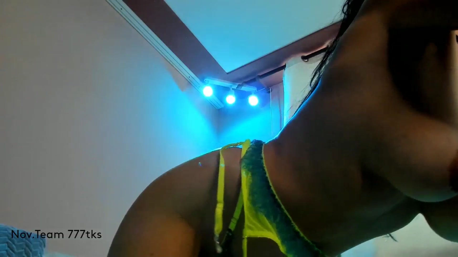 Gallery image thumbnail from SavannahMay's myfreecams stream on, 11/05/2023, 15:12 image 17 of 20