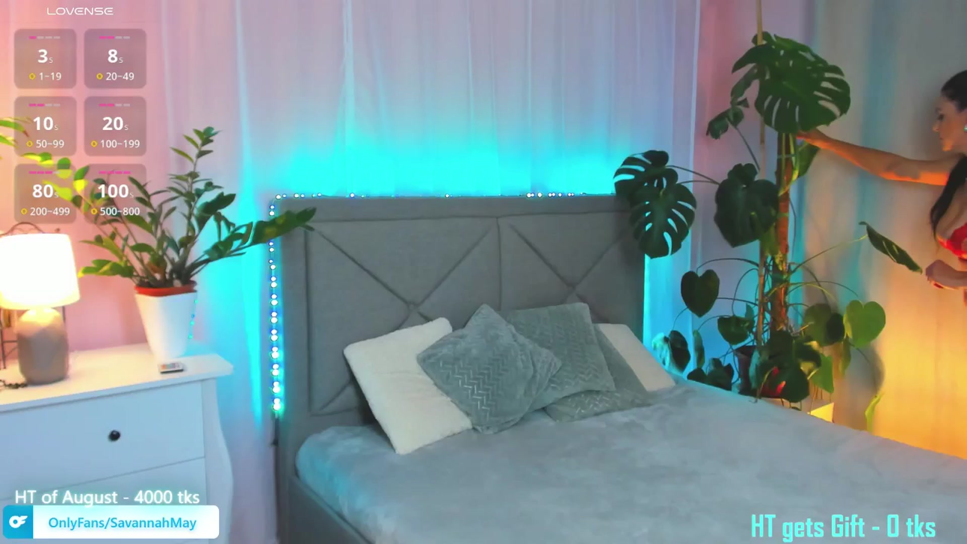 Gallery image thumbnail from SavannahMay's myfreecams stream on, 08/08/2025, 13:08 image 5 of 20