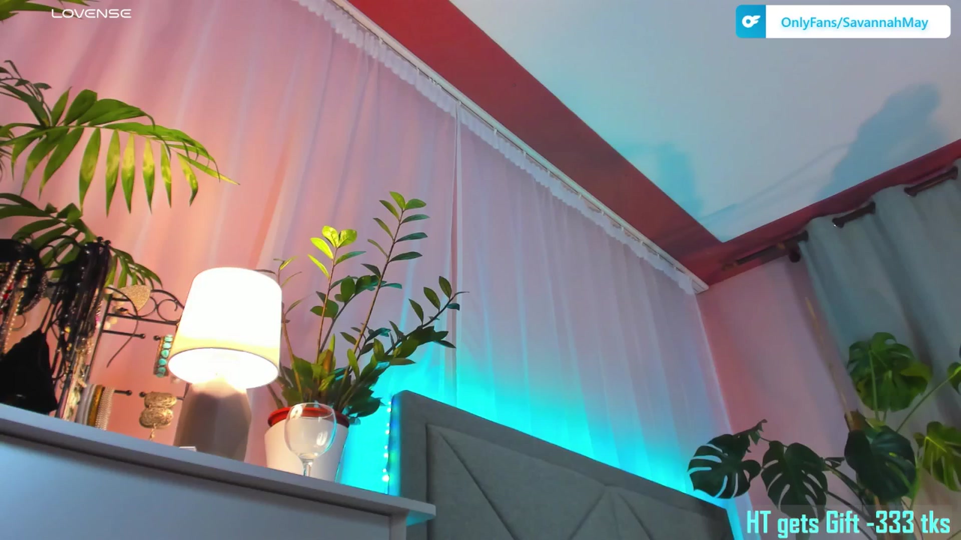 Gallery image thumbnail from SavannahMay's myfreecams stream on, 09/05/2025, 14:39 image 12 of 20