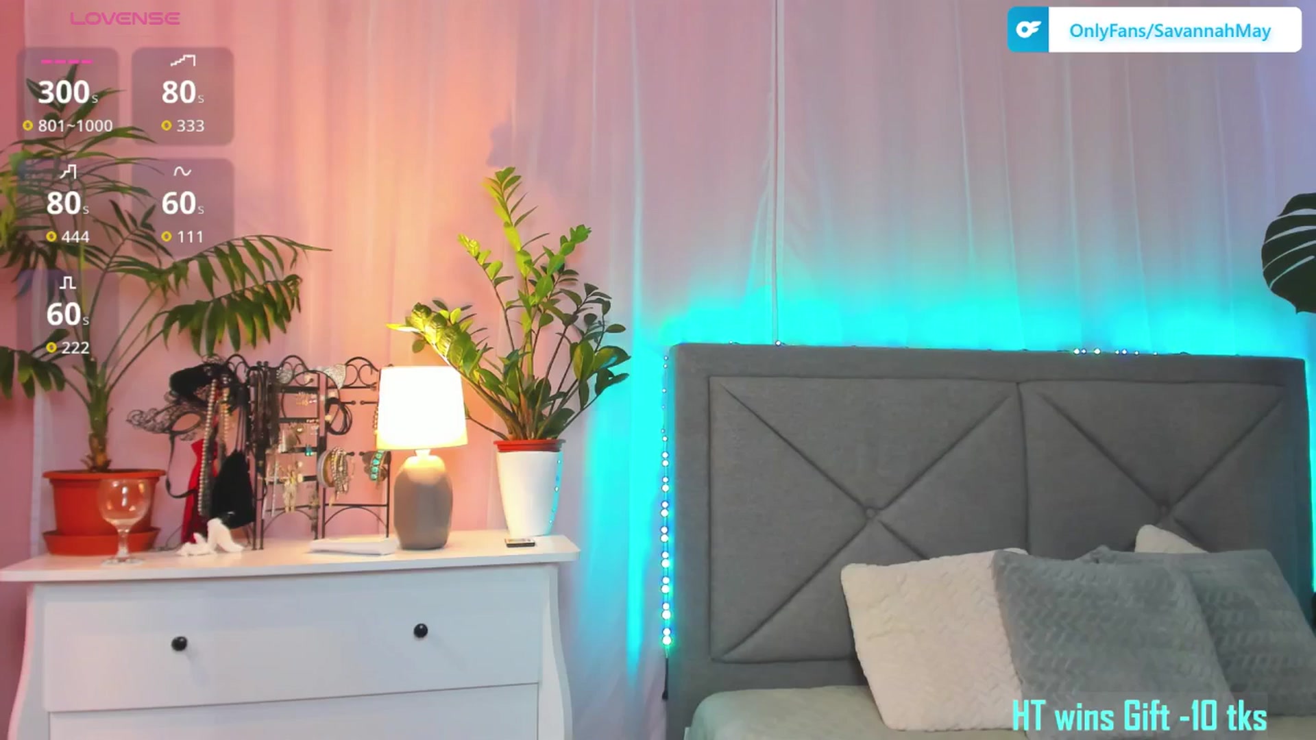 Gallery image thumbnail from SavannahMay's myfreecams stream on, 10/04/2025, 14:05 image 1 of 20