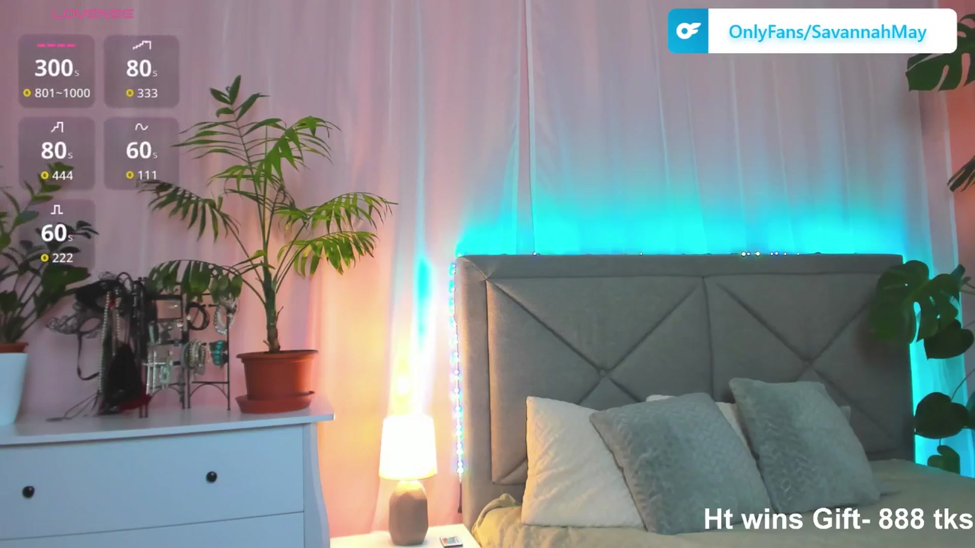 Gallery image thumbnail from SavannahMay's myfreecams stream on, 10/16/2025, 22:54 image 3 of 20