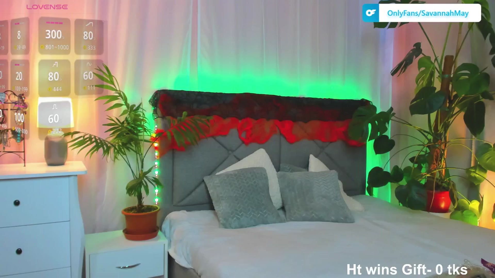 Gallery image thumbnail from SavannahMay's myfreecams stream on, 10/19/2025, 13:12 image 10 of 20