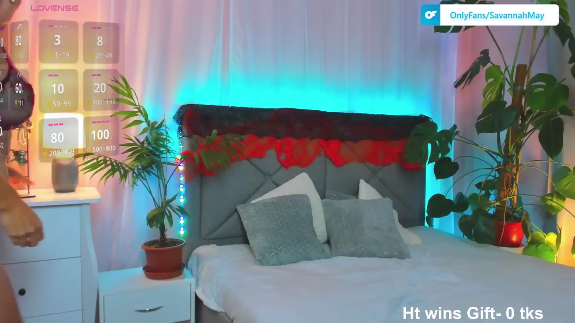Gallery image thumbnail from SavannahMay's myfreecams stream on, 10/19/2025, 13:12 image 9 of 20