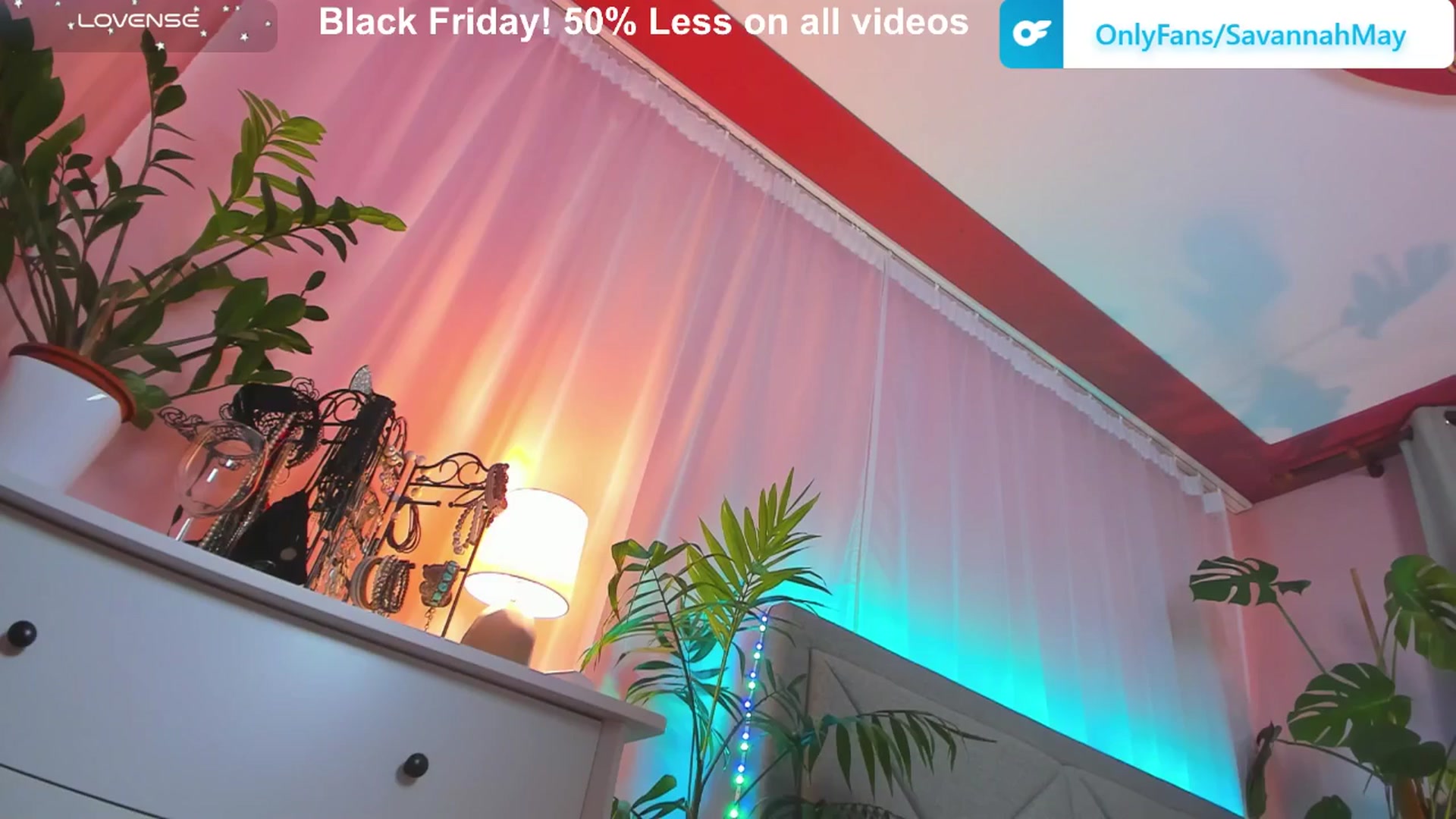 Gallery image thumbnail from SavannahMay's myfreecams stream on, 11/23/2025, 22:39 image 16 of 20