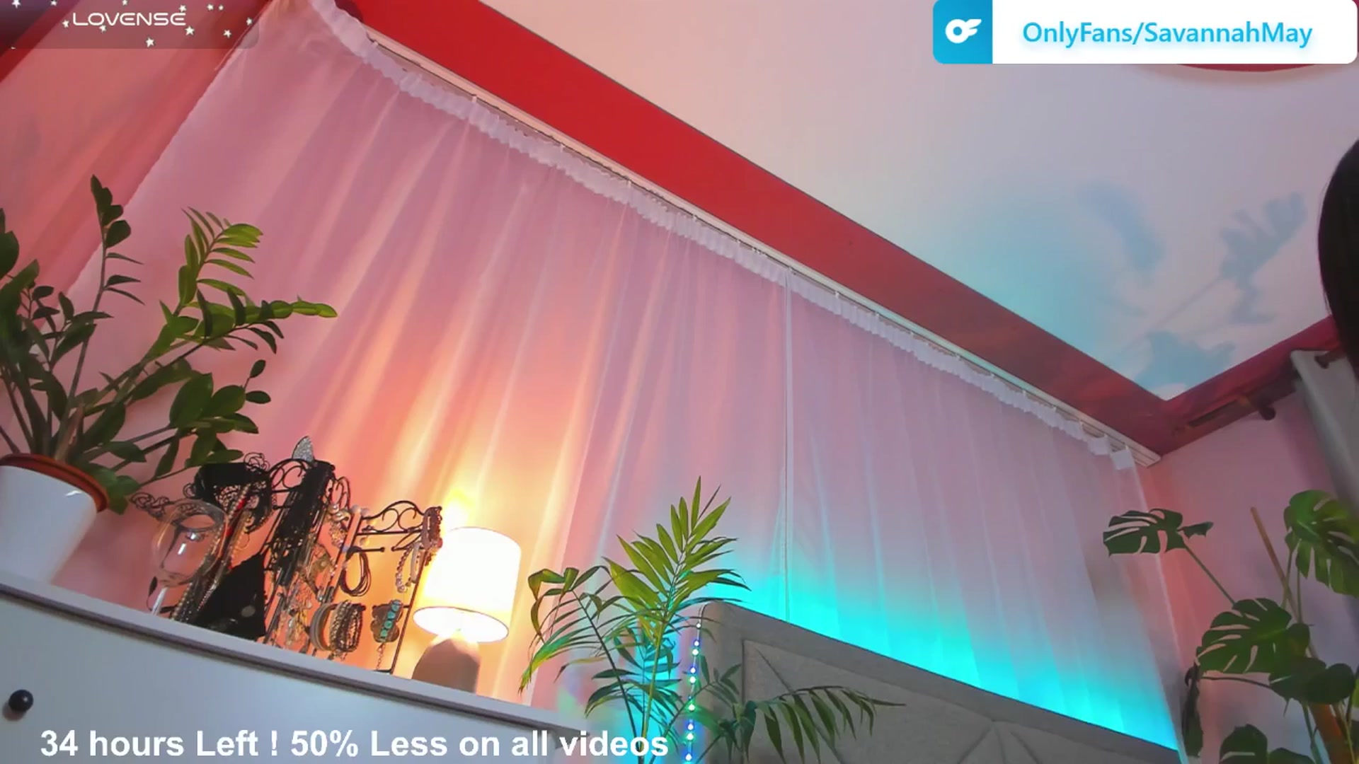 Gallery image thumbnail from SavannahMay's myfreecams stream on, 11/28/2025, 15:24 image 11 of 20