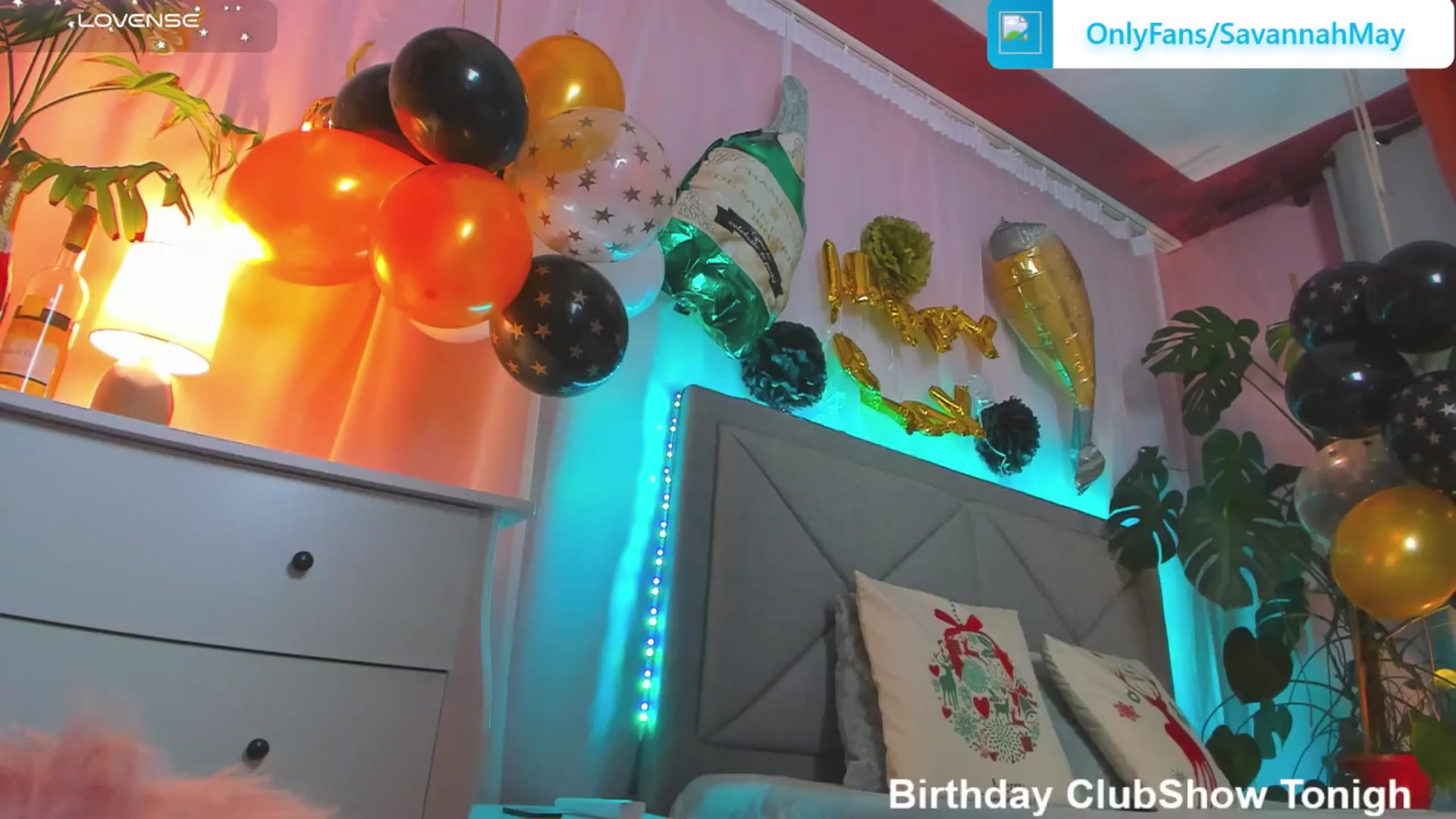 Gallery image thumbnail from SavannahMay's myfreecams stream on, 01/03/2026, 16:18 image 13 of 20