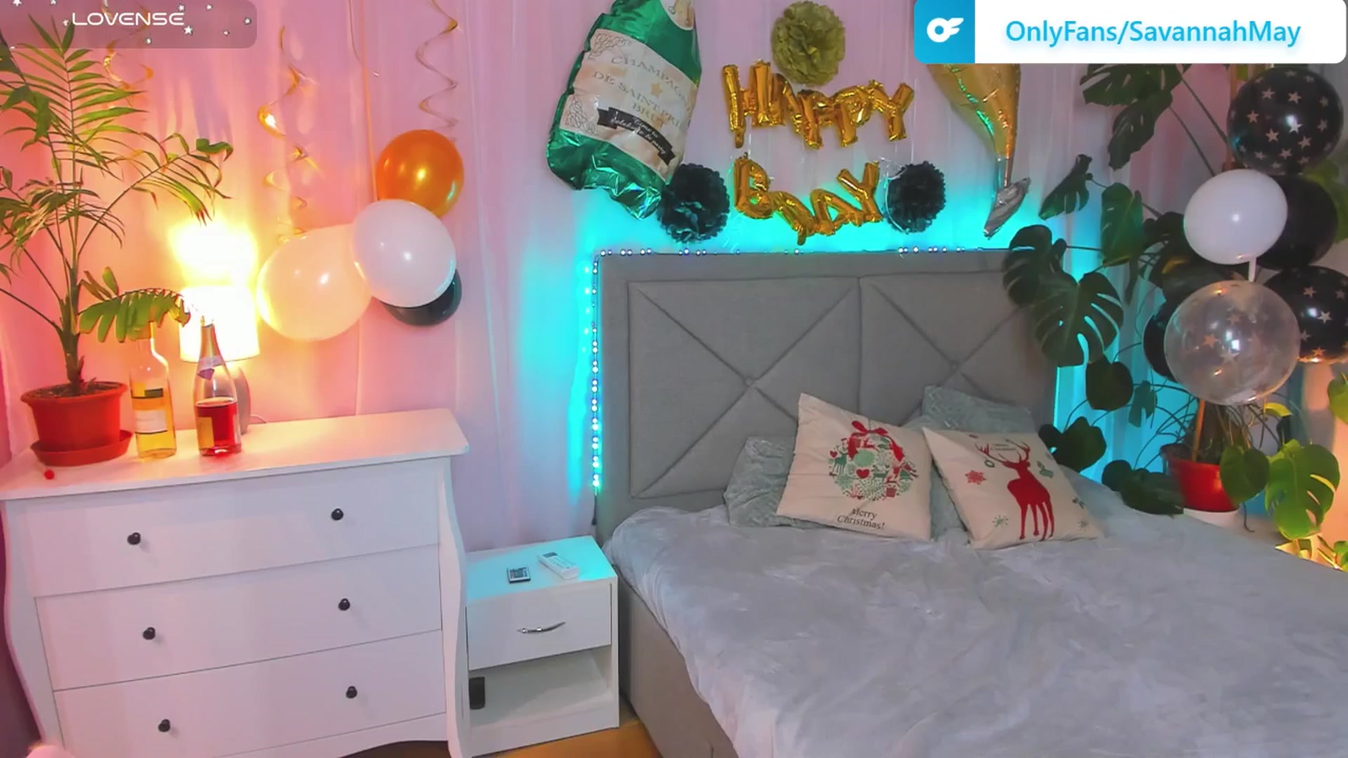 Gallery image thumbnail from SavannahMay's myfreecams stream on, 01/03/2026, 23:17 image 10 of 20