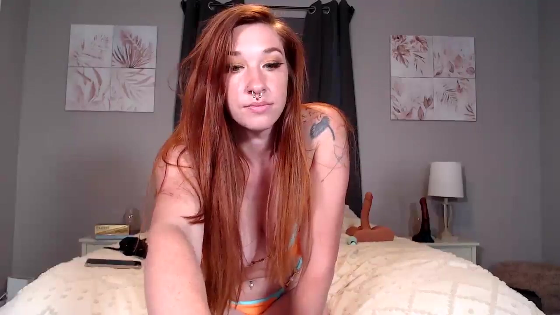 Gallery image thumbnail from Savannahsiren's myfreecams stream on, 06/27/2025, 24:12 image 11 of 20