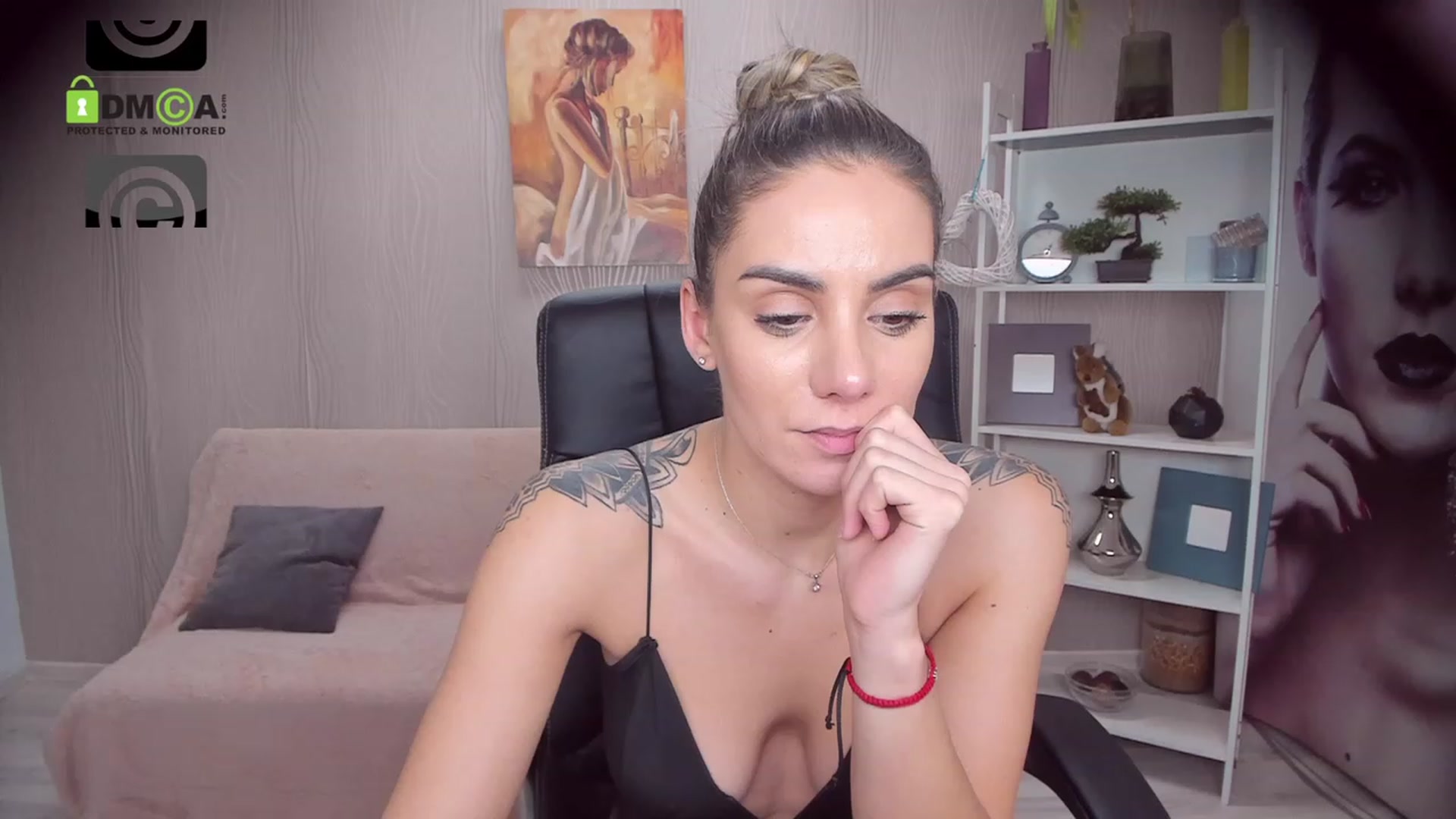 Gallery image thumbnail from SavvyIvy's myfreecams stream on, 11/26/2022, 10:41 image 20 of 20