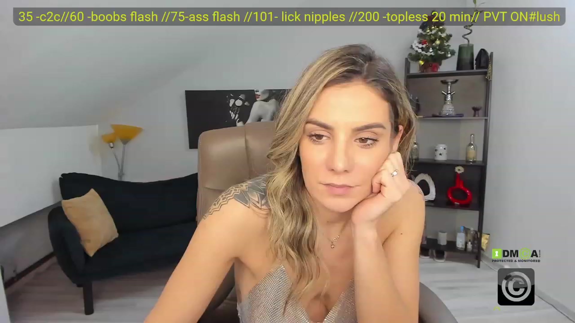 Gallery image thumbnail from SavvyIvy's myfreecams stream on, 12/08/2022, 14:01 image 17 of 20