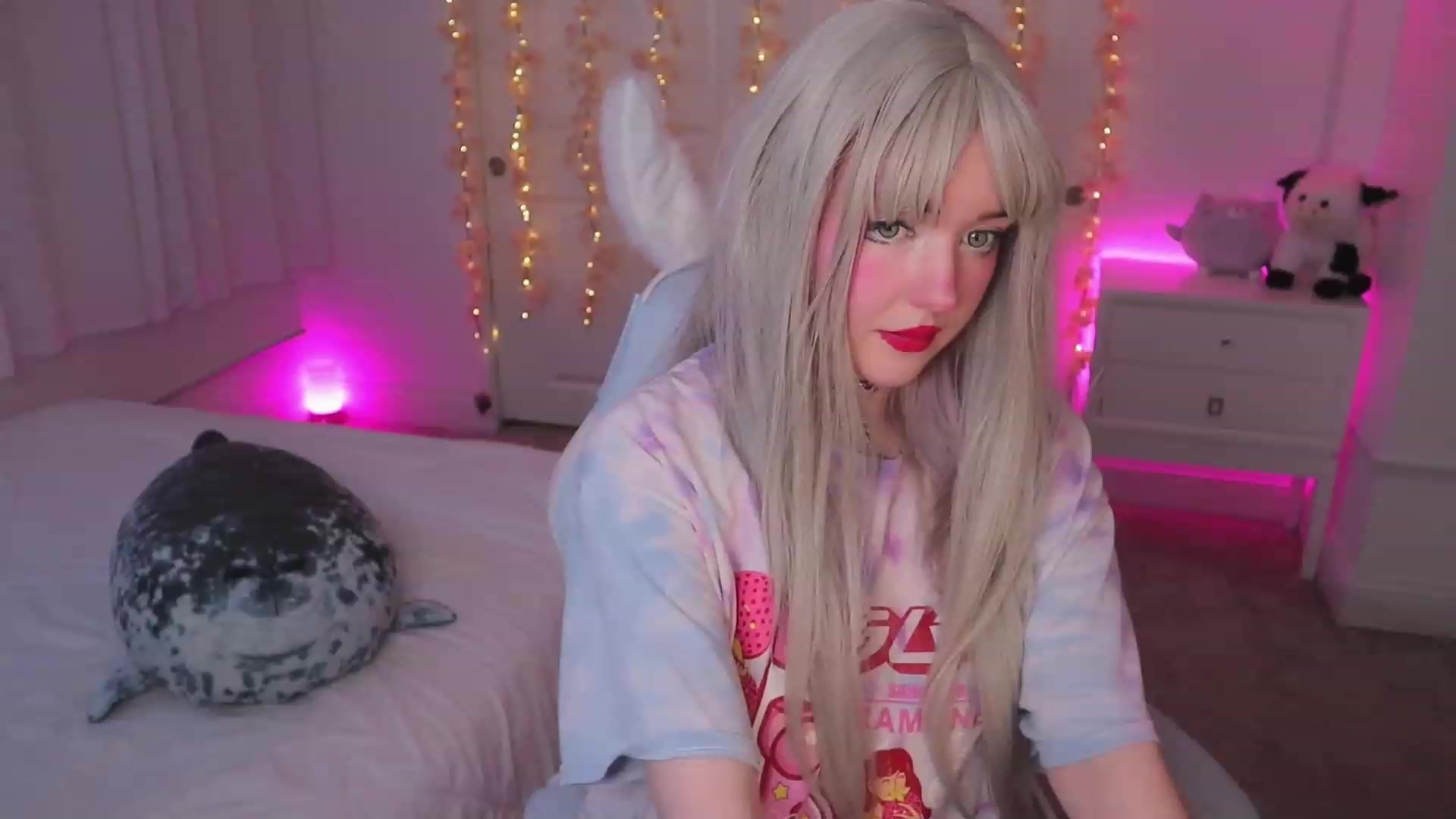 Gallery image thumbnail from SayGoodGirl's myfreecams stream on, 08/18/2023, 01:21 image 17 of 20