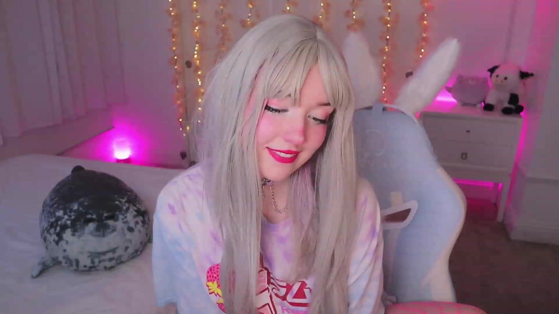 Gallery image thumbnail from SayGoodGirl's myfreecams stream on, 08/18/2023, 01:21 image 11 of 20