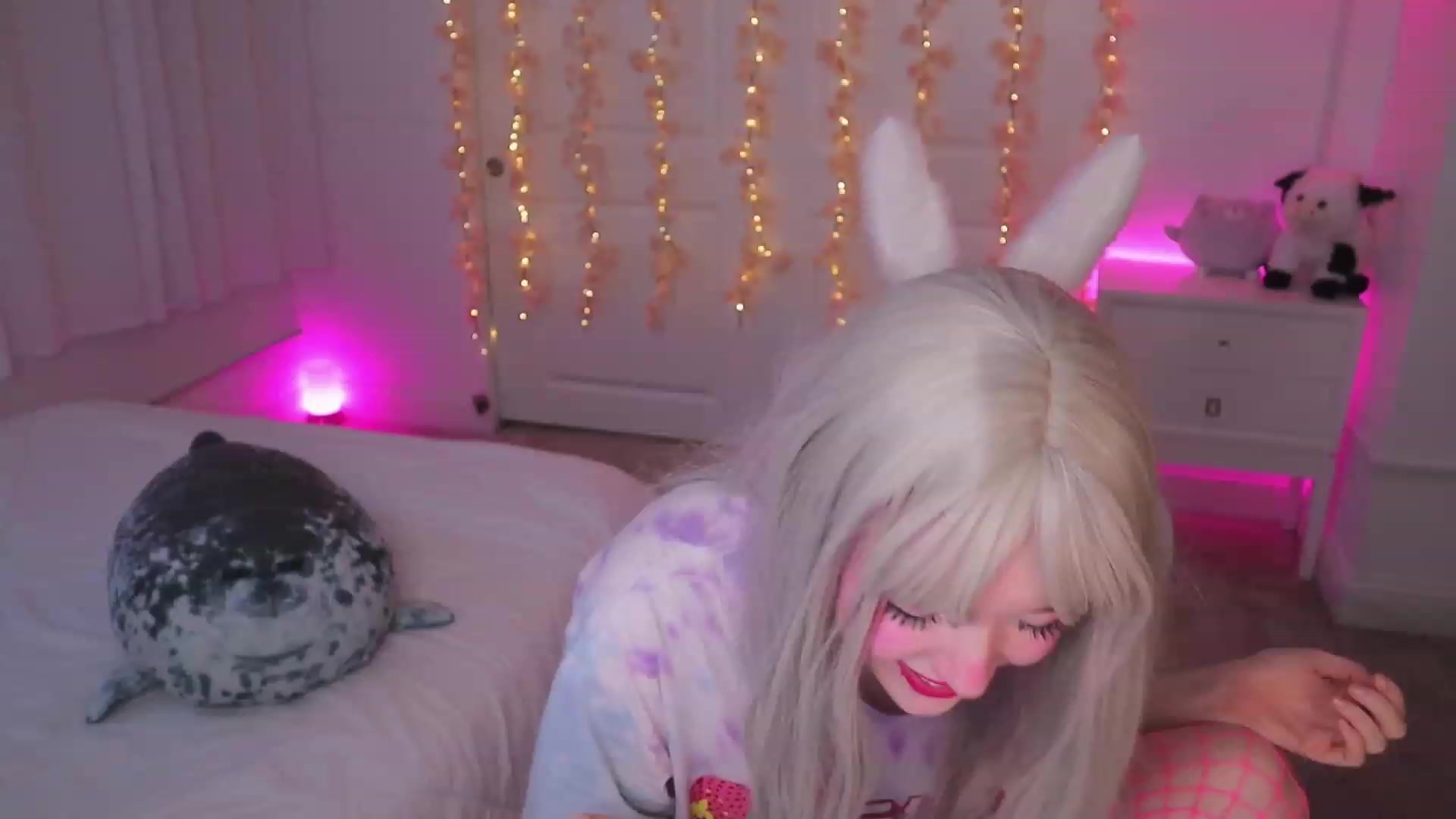 Gallery image thumbnail from SayGoodGirl's myfreecams stream on, 08/18/2023, 01:21 image 12 of 20
