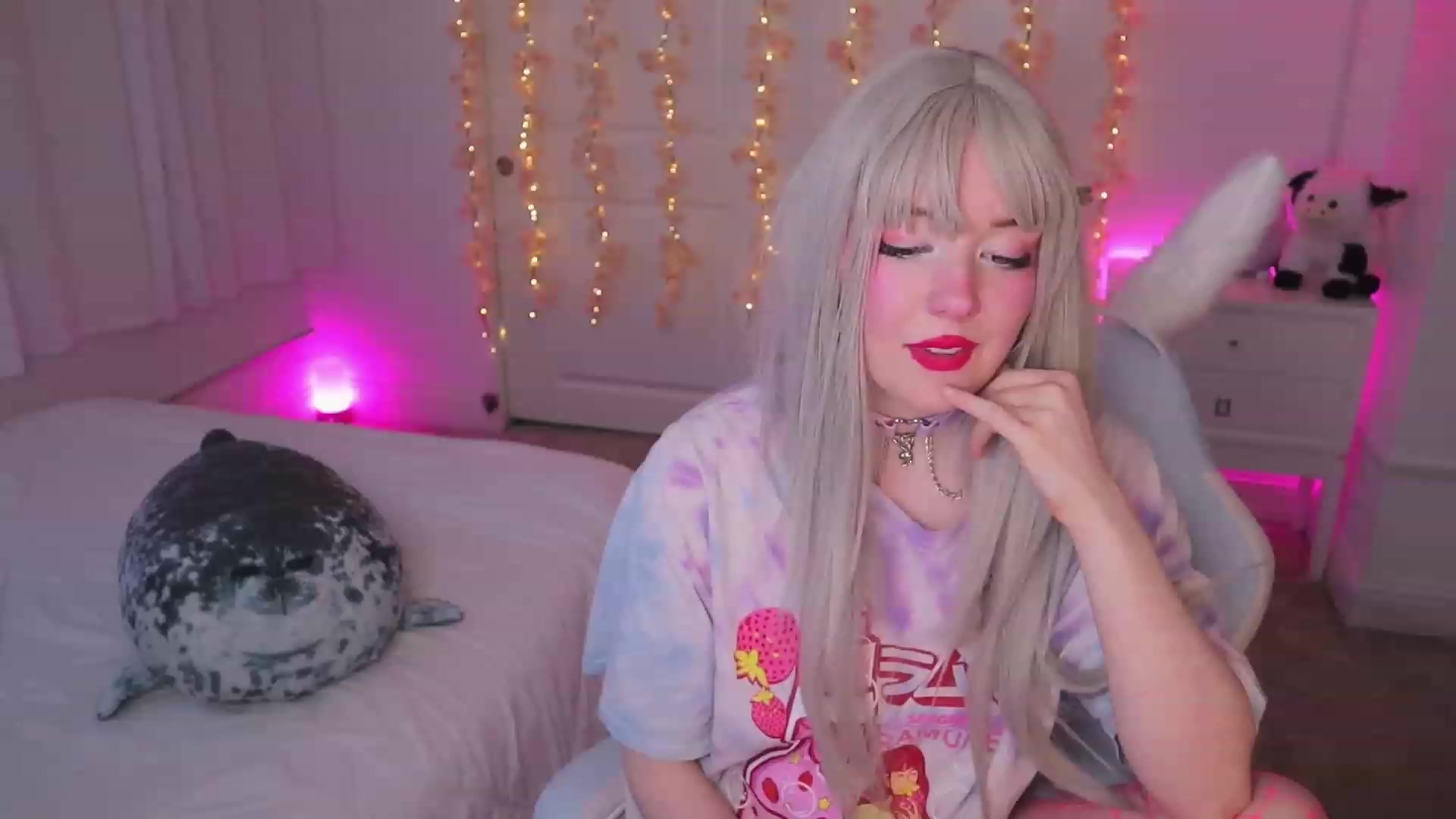 Gallery image thumbnail from SayGoodGirl's myfreecams stream on, 08/18/2023, 01:21 image 14 of 20