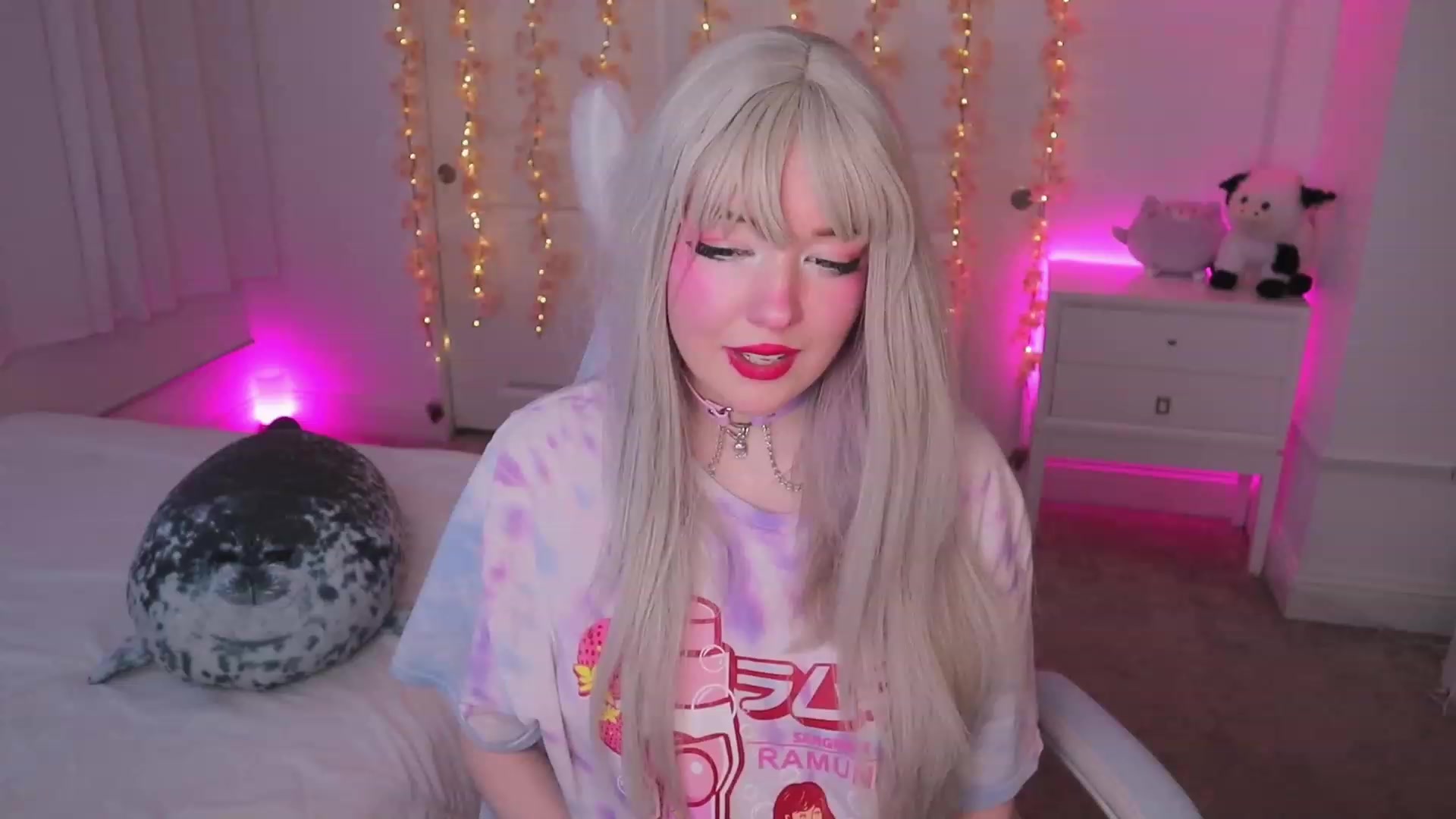 Gallery image thumbnail from SayGoodGirl's myfreecams stream on, 08/18/2023, 03:05 image 3 of 20