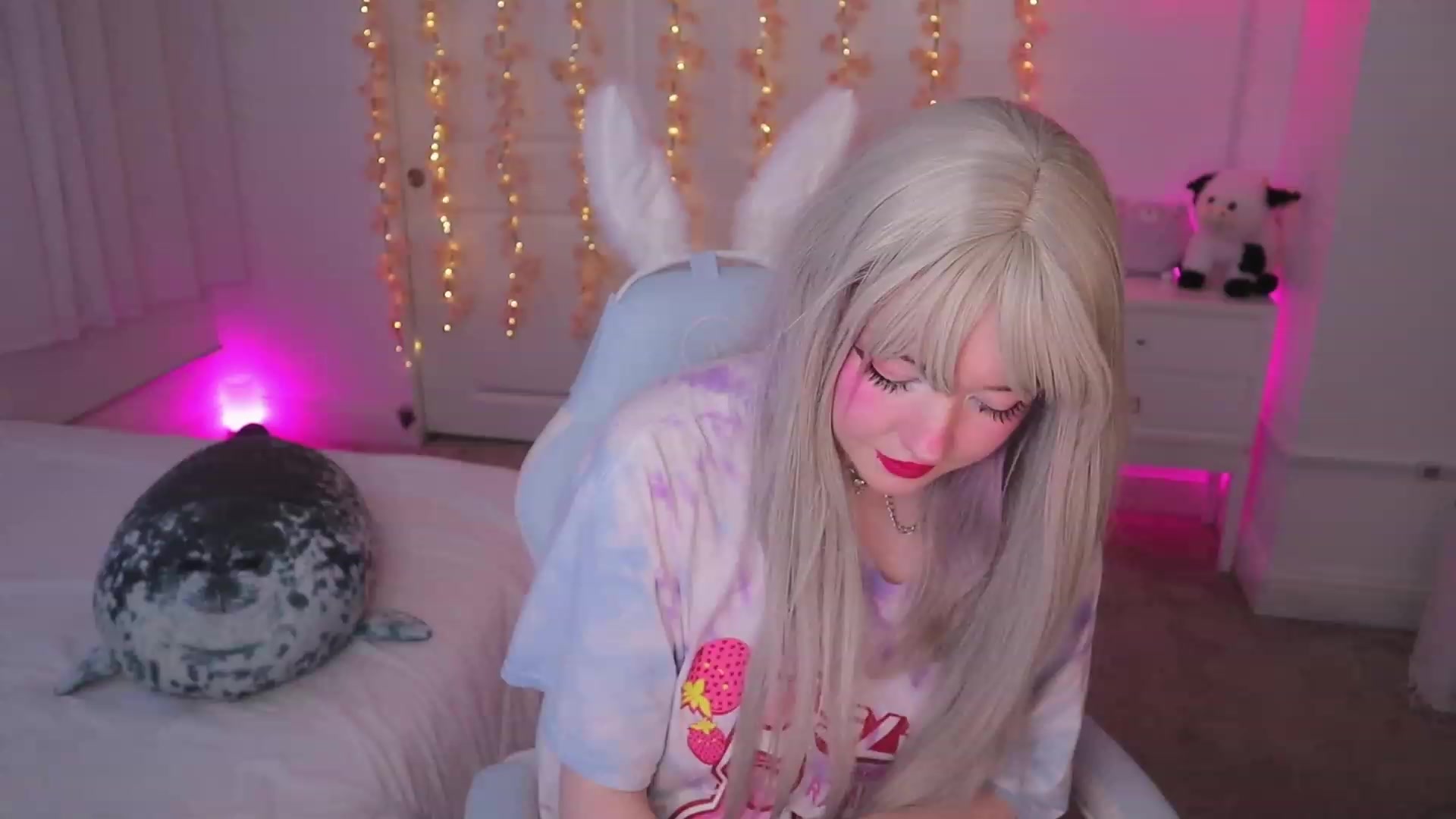 Gallery image thumbnail from SayGoodGirl's myfreecams stream on, 08/18/2023, 03:05 image 2 of 20