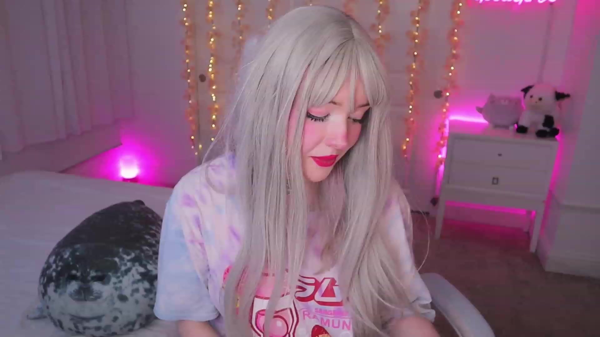 Gallery image thumbnail from SayGoodGirl's myfreecams stream on, 08/18/2023, 03:05 image 14 of 20