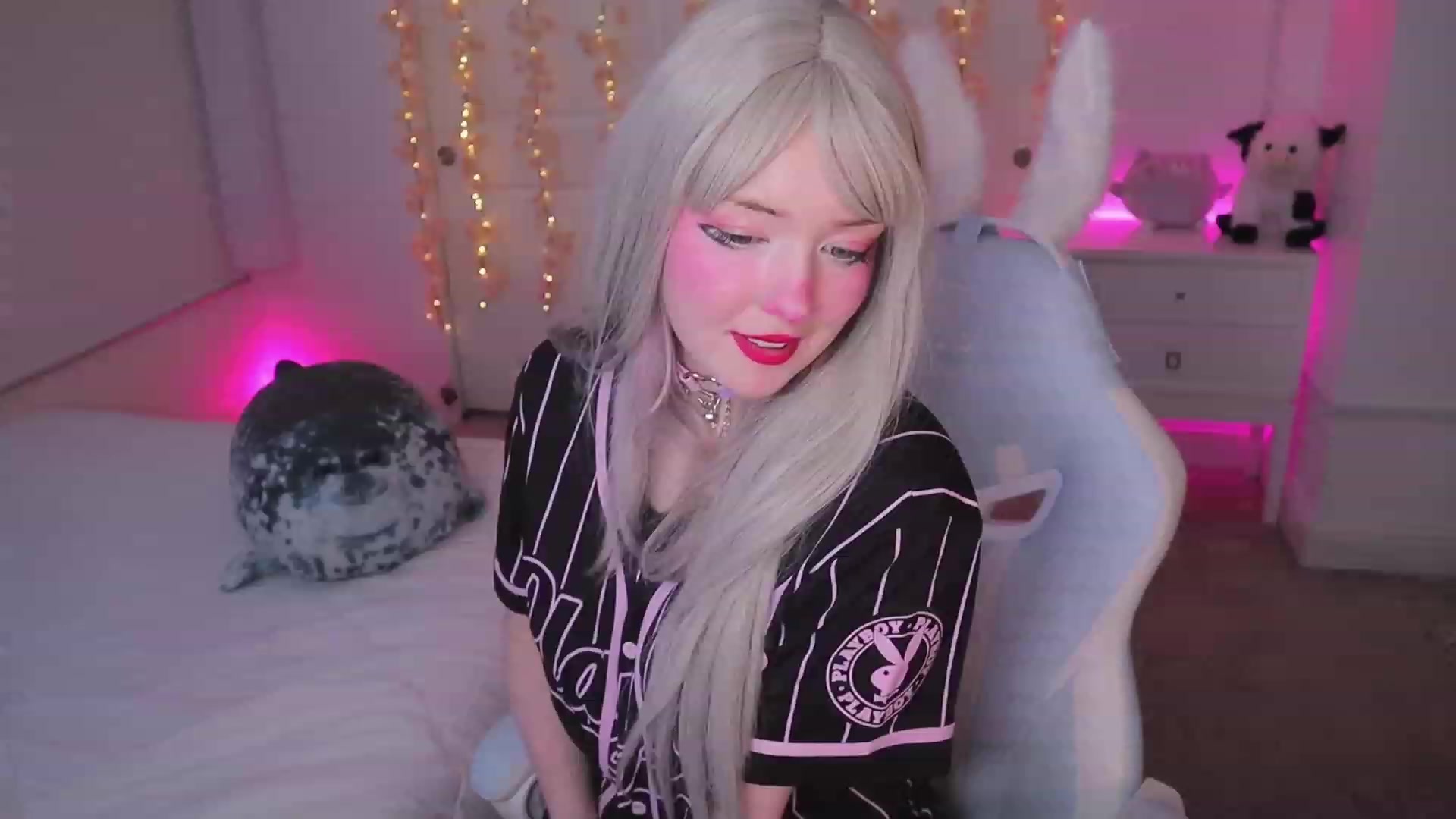 Gallery image thumbnail from SayGoodGirl's myfreecams stream on, 08/20/2023, 03:54 image 2 of 20