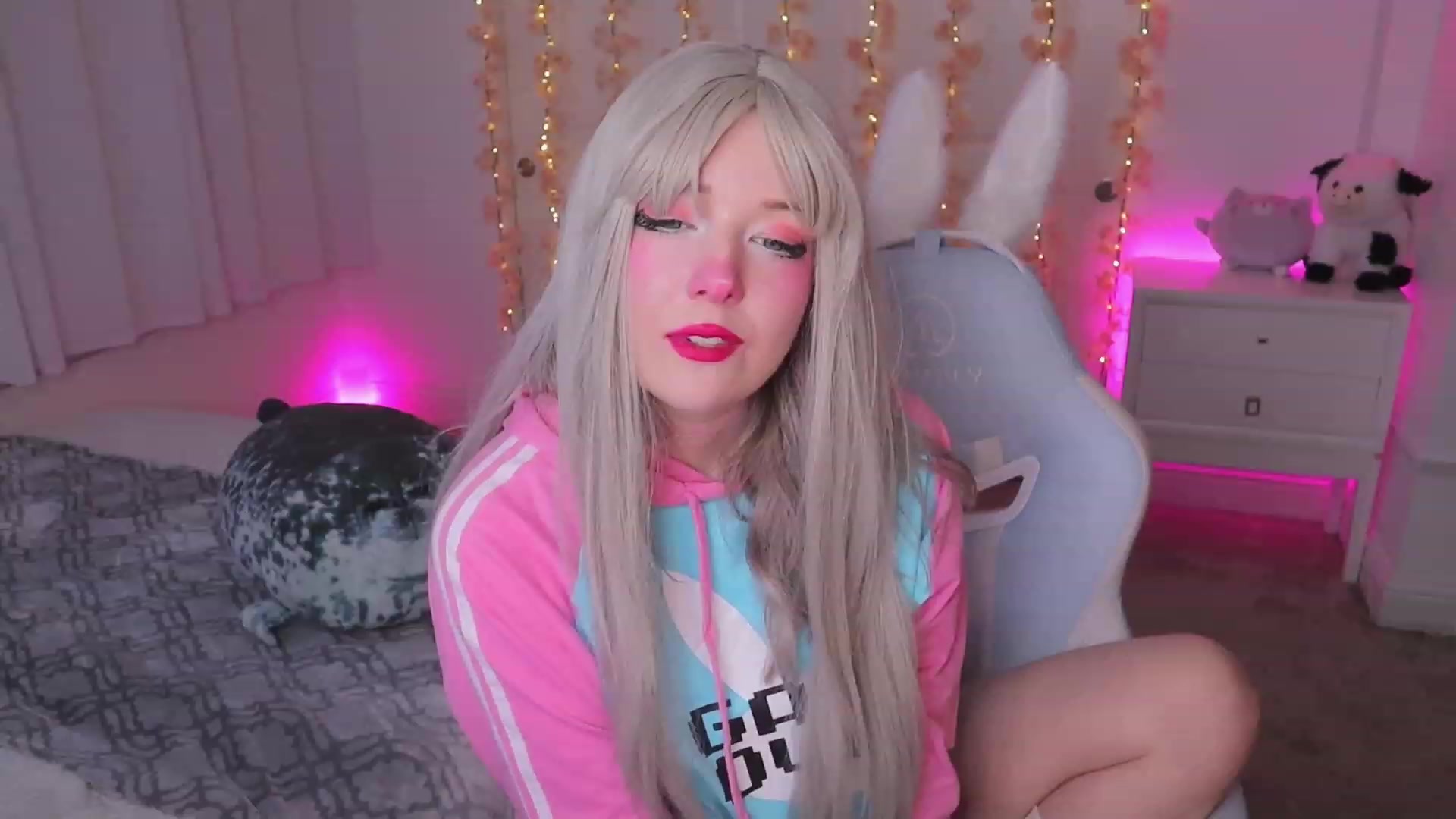 Gallery image thumbnail from SayGoodGirl's myfreecams stream on, 08/25/2023, 01:57 image 1 of 20