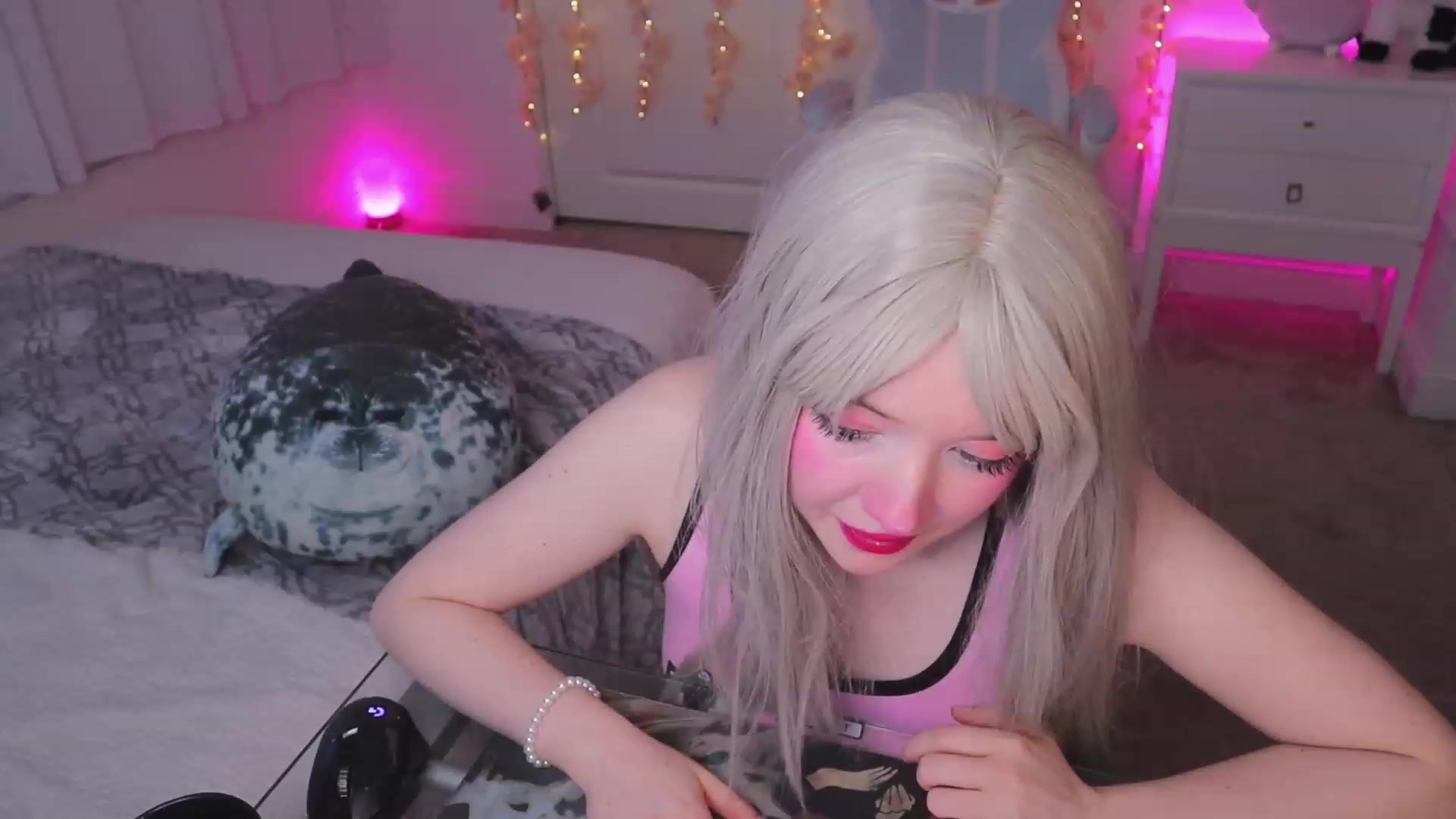 Gallery image thumbnail from SayGoodGirl's myfreecams stream on, 08/25/2023, 04:09 image 18 of 20