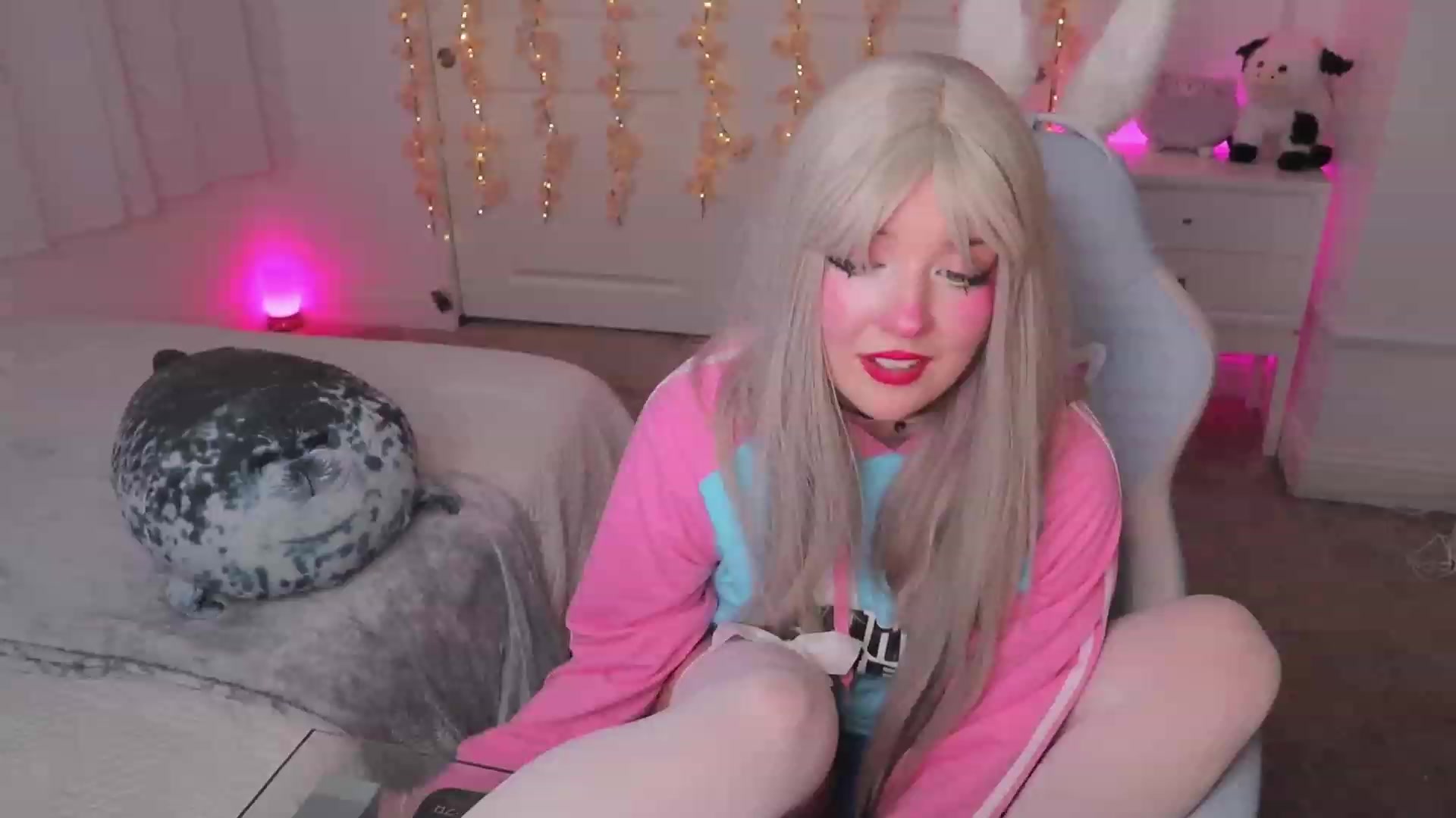 Gallery image thumbnail from SayGoodGirl's myfreecams stream on, 08/26/2023, 04:03 image 14 of 20