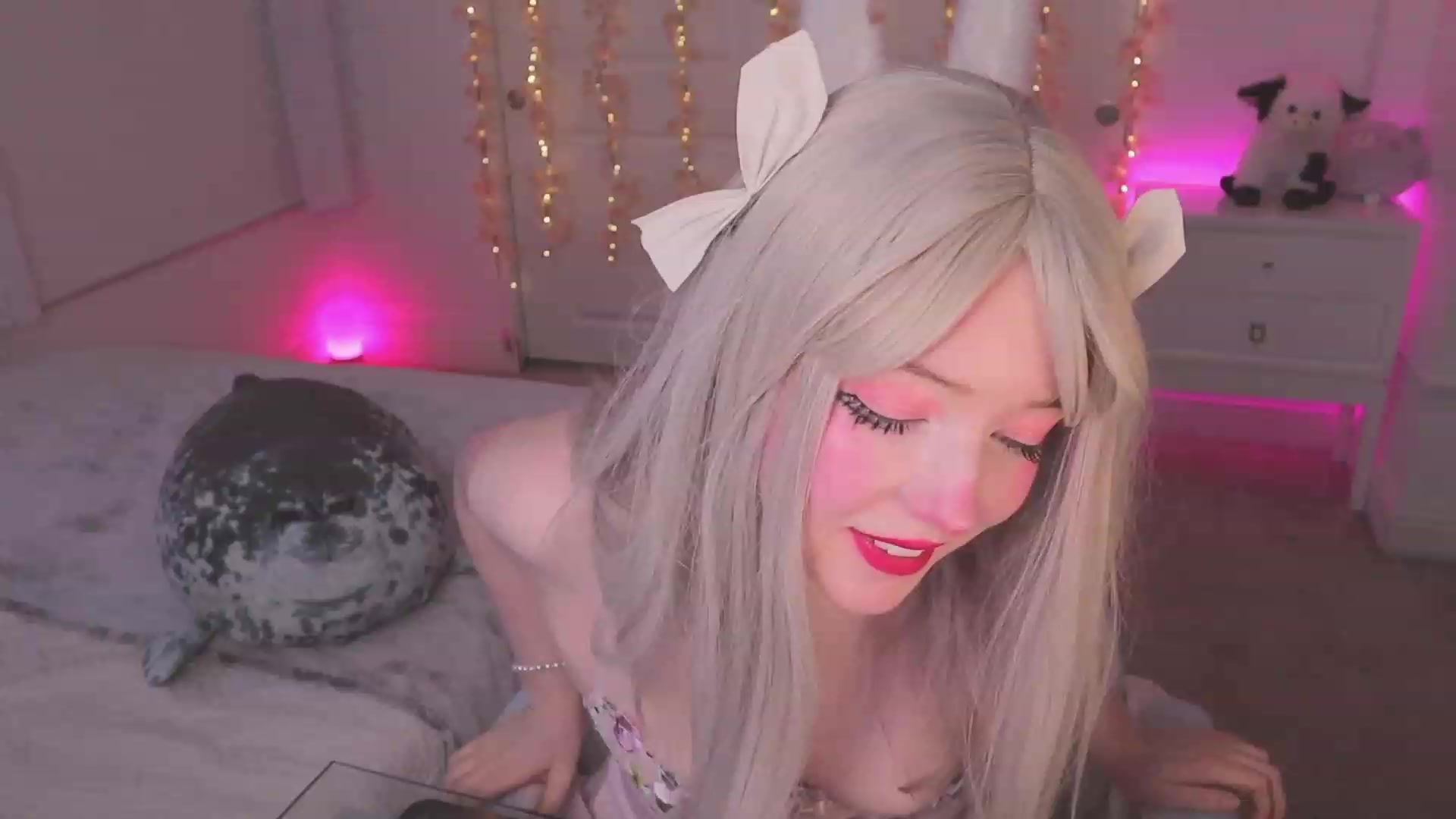 Gallery image thumbnail from SayGoodGirl's myfreecams stream on, 09/03/2023, 02:19 image 2 of 20