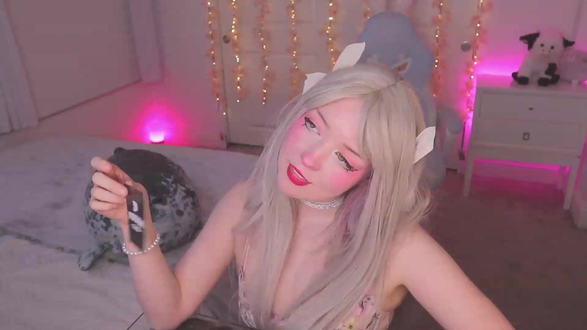 Gallery image thumbnail from SayGoodGirl's myfreecams stream on, 09/03/2023, 02:19 image 9 of 20
