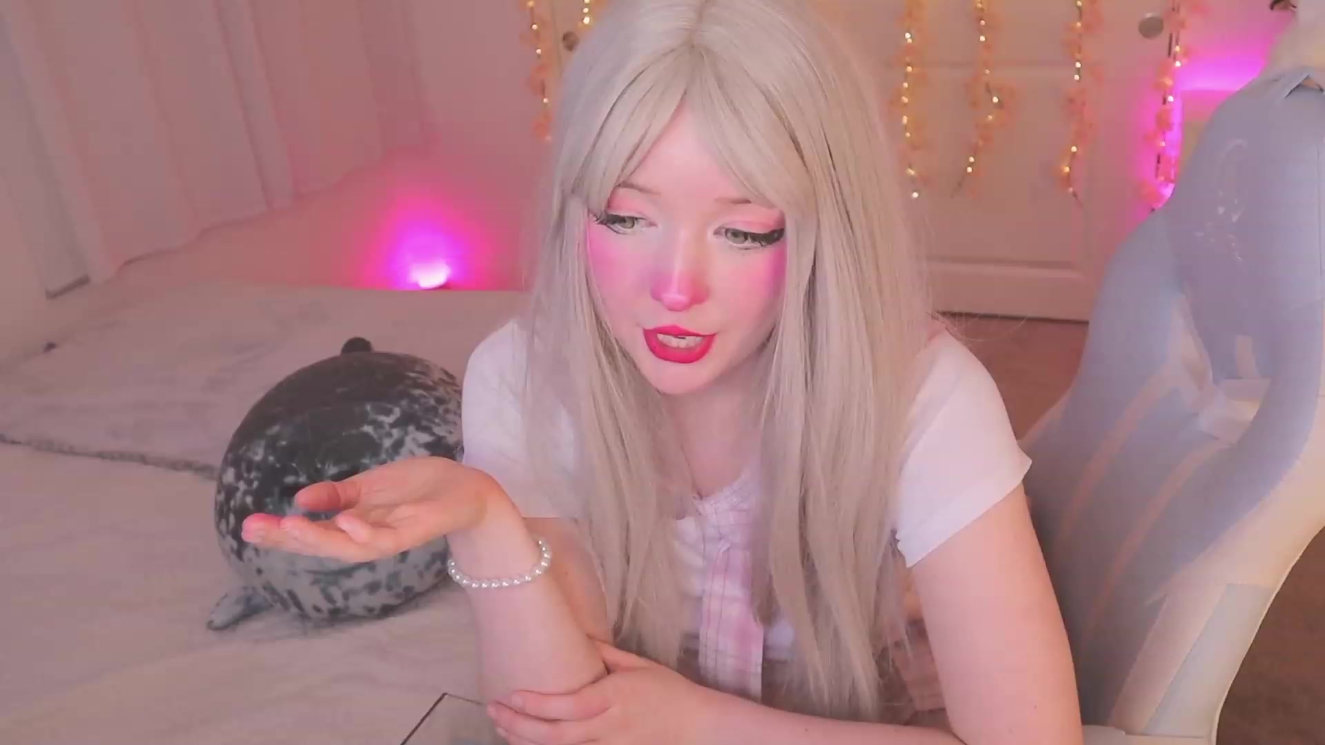 Gallery image thumbnail from SayGoodGirl's myfreecams stream on, 09/08/2023, 04:58 image 2 of 20