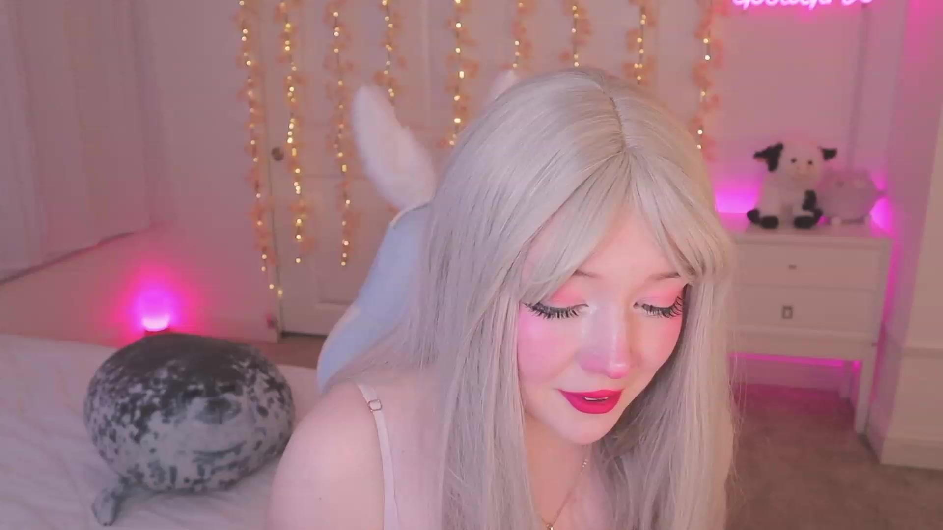 Gallery image thumbnail from SayGoodGirl's myfreecams stream on, 10/01/2023, 24:02 image 18 of 20