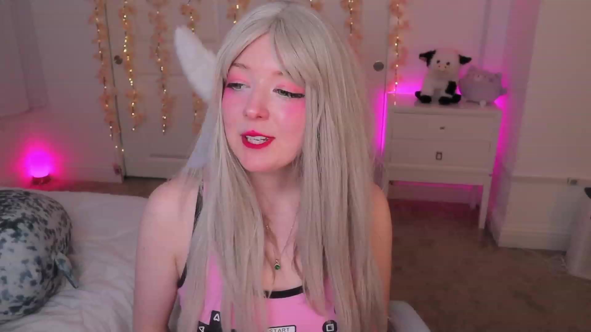 Gallery image thumbnail from SayGoodGirl's myfreecams stream on, 10/02/2023, 05:38 image 18 of 20